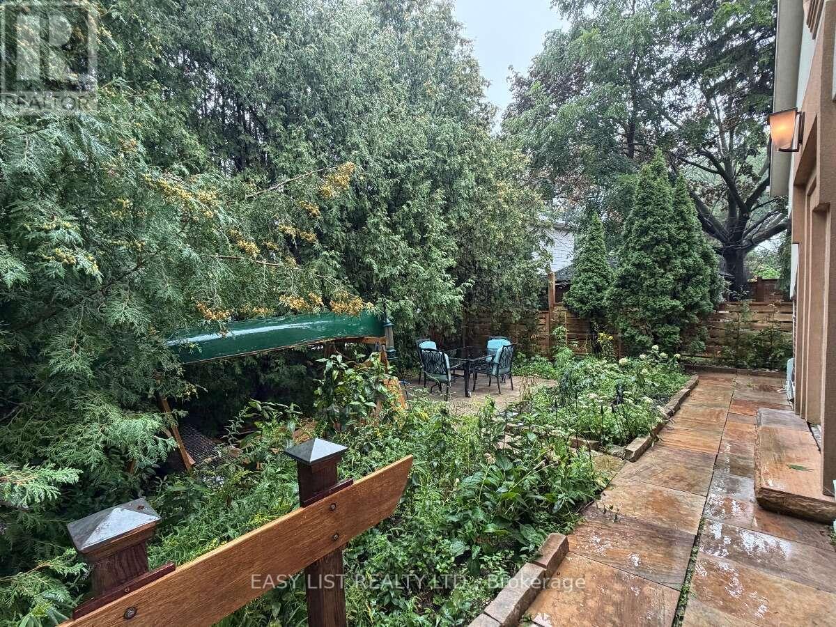 205 Ridley Boulevard Property Photo 37
