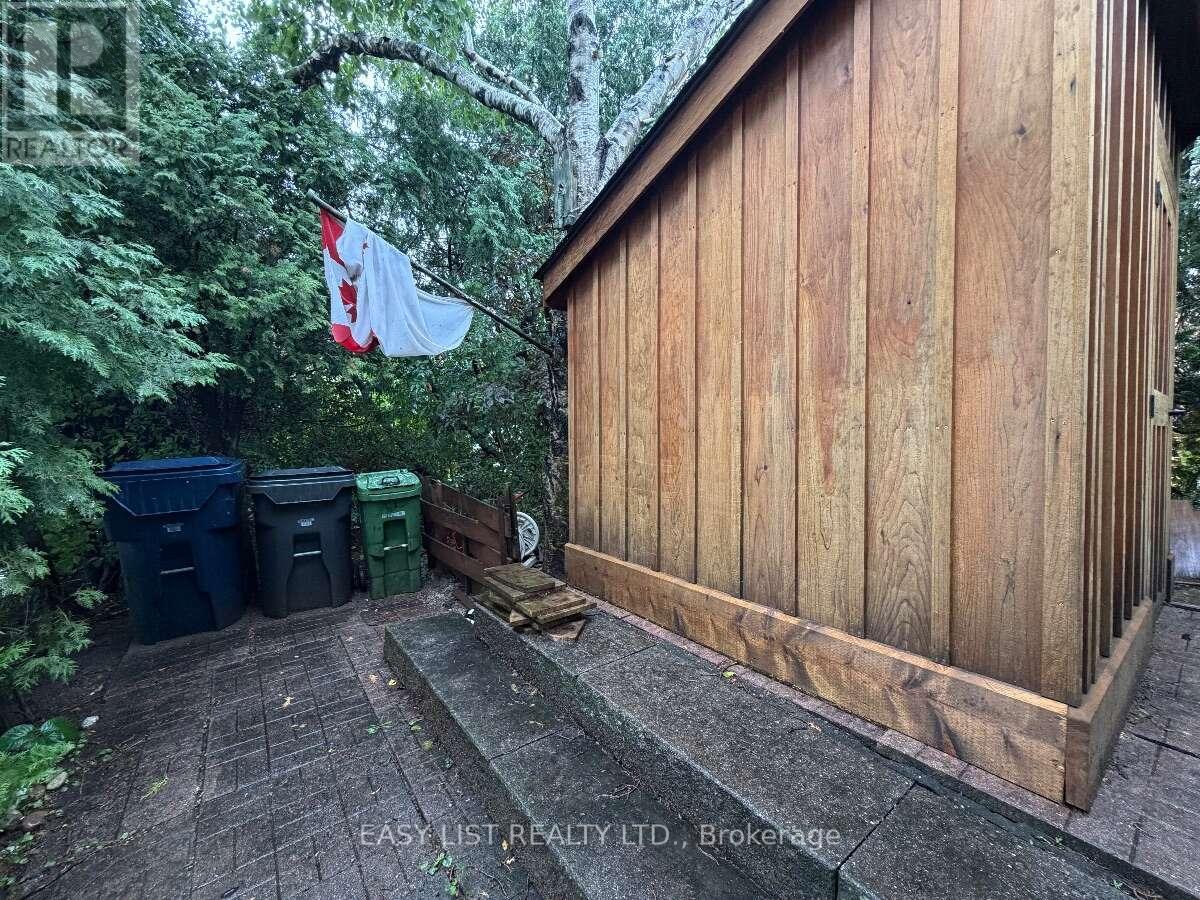 205 Ridley Boulevard Property Photo 40