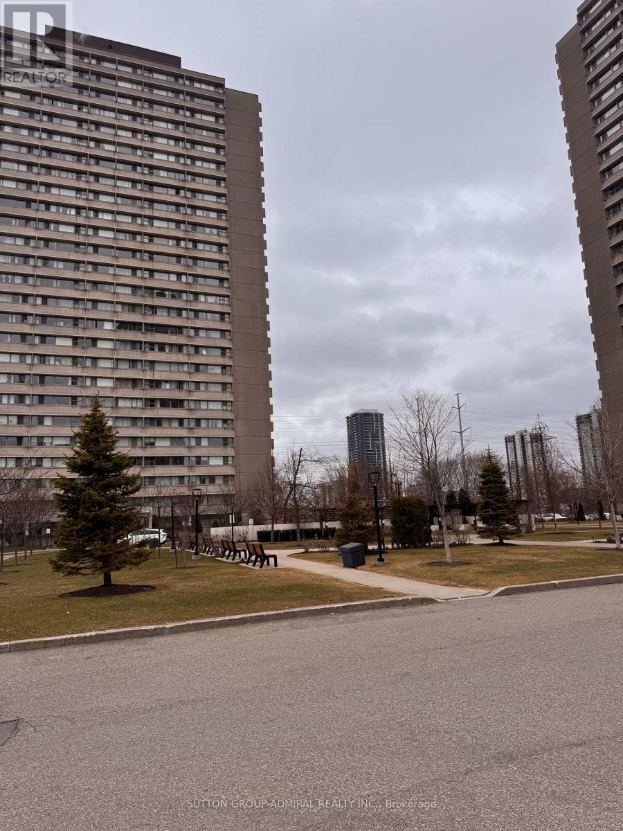 2405 - 715 Don Mills Road Property Photo 2