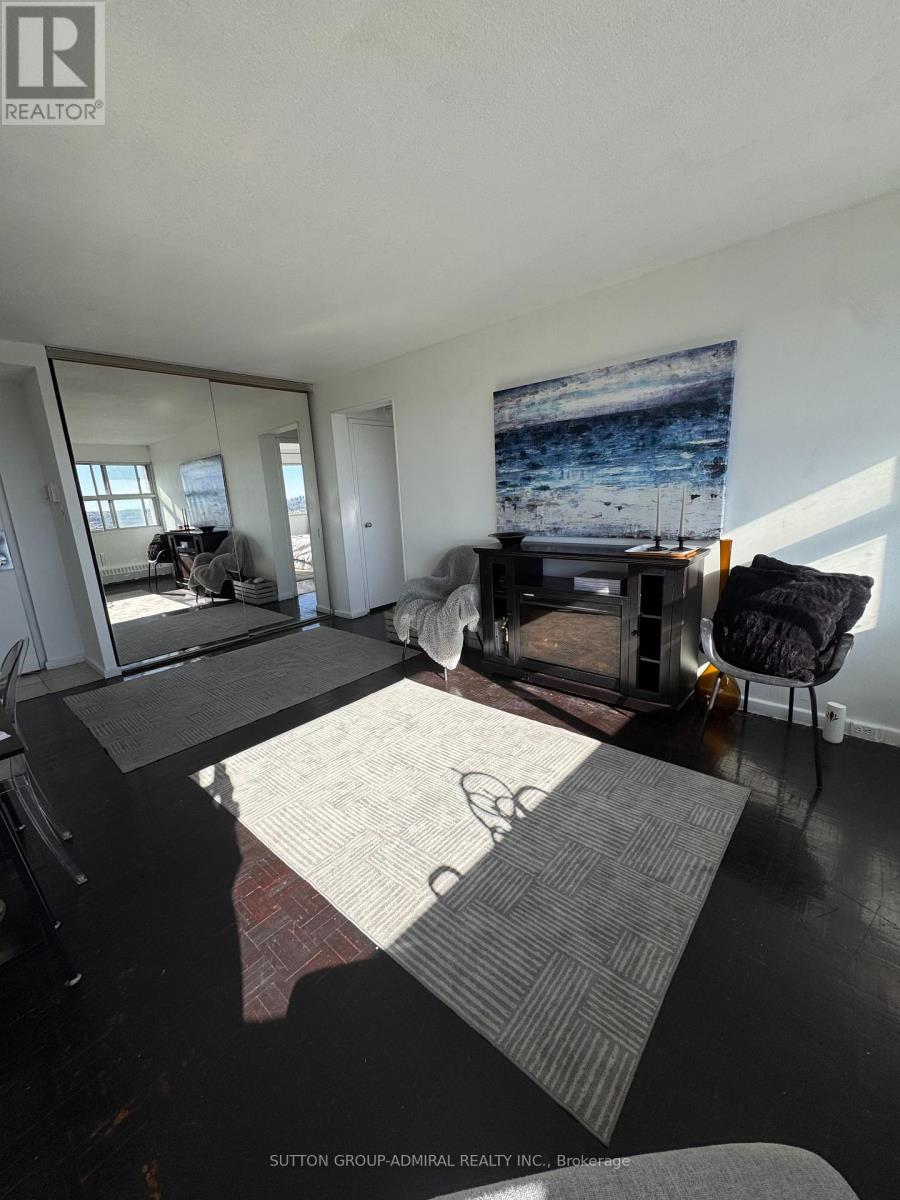 2405 - 715 Don Mills Road Property Photo 4