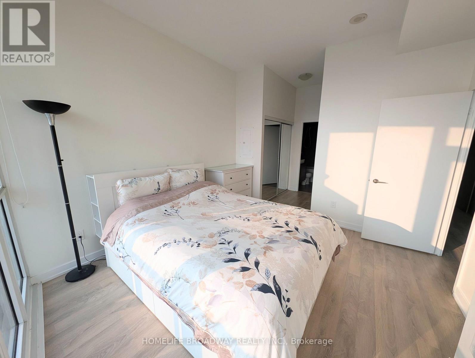 3609 - 121 Mcmahon Drive Property Photo 14