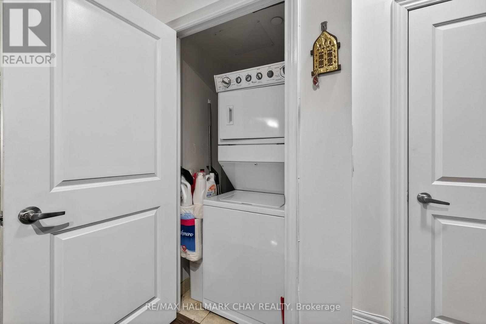 108 - 701 Sheppard Avenue W Property Photo 12