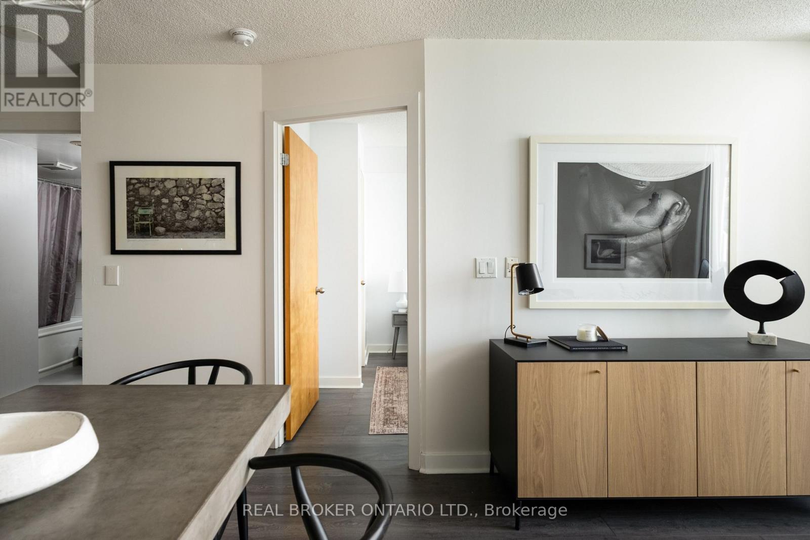 1416 - 255 Richmond Street E Property Photo 5