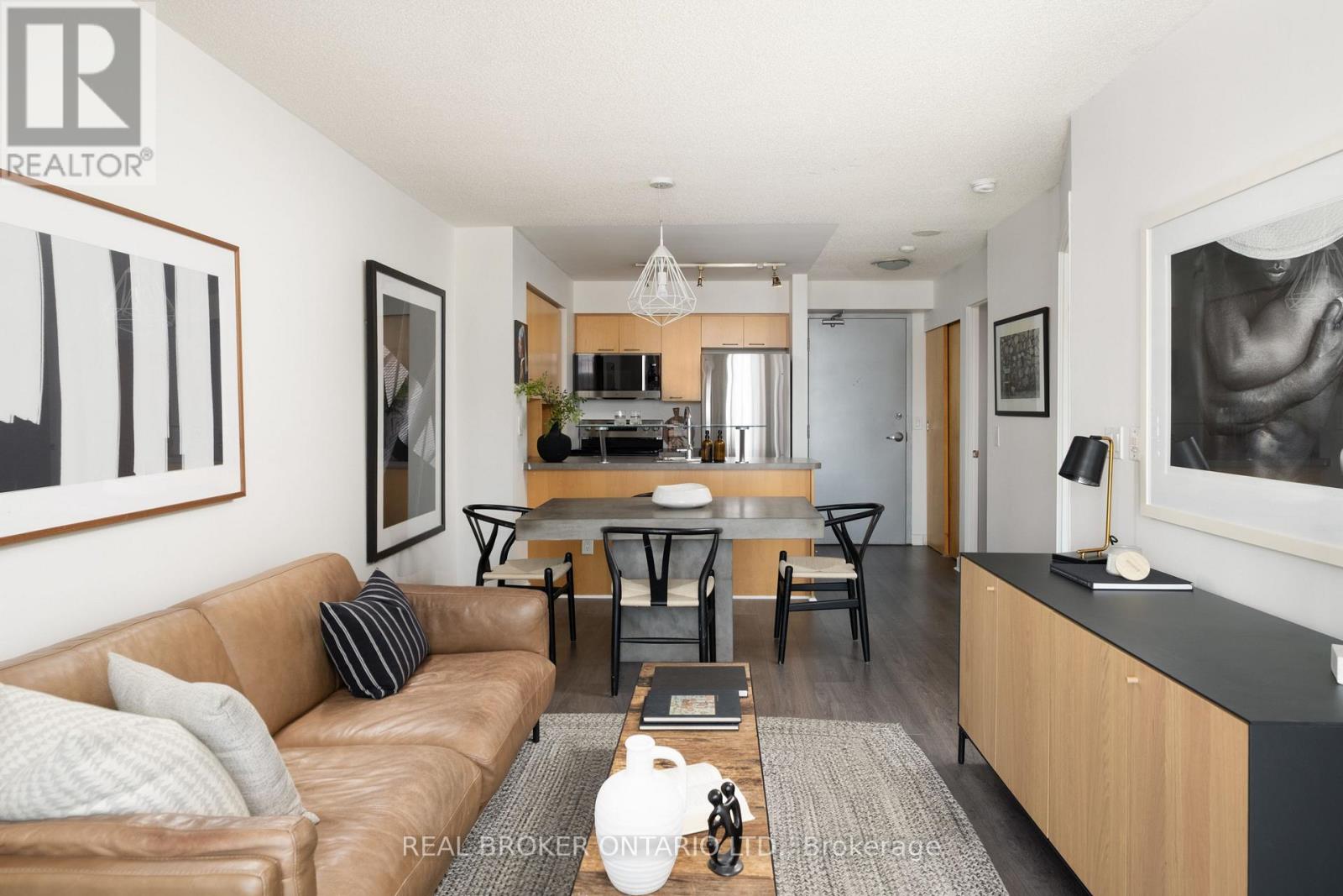 1416 - 255 Richmond Street E Property Photo 6