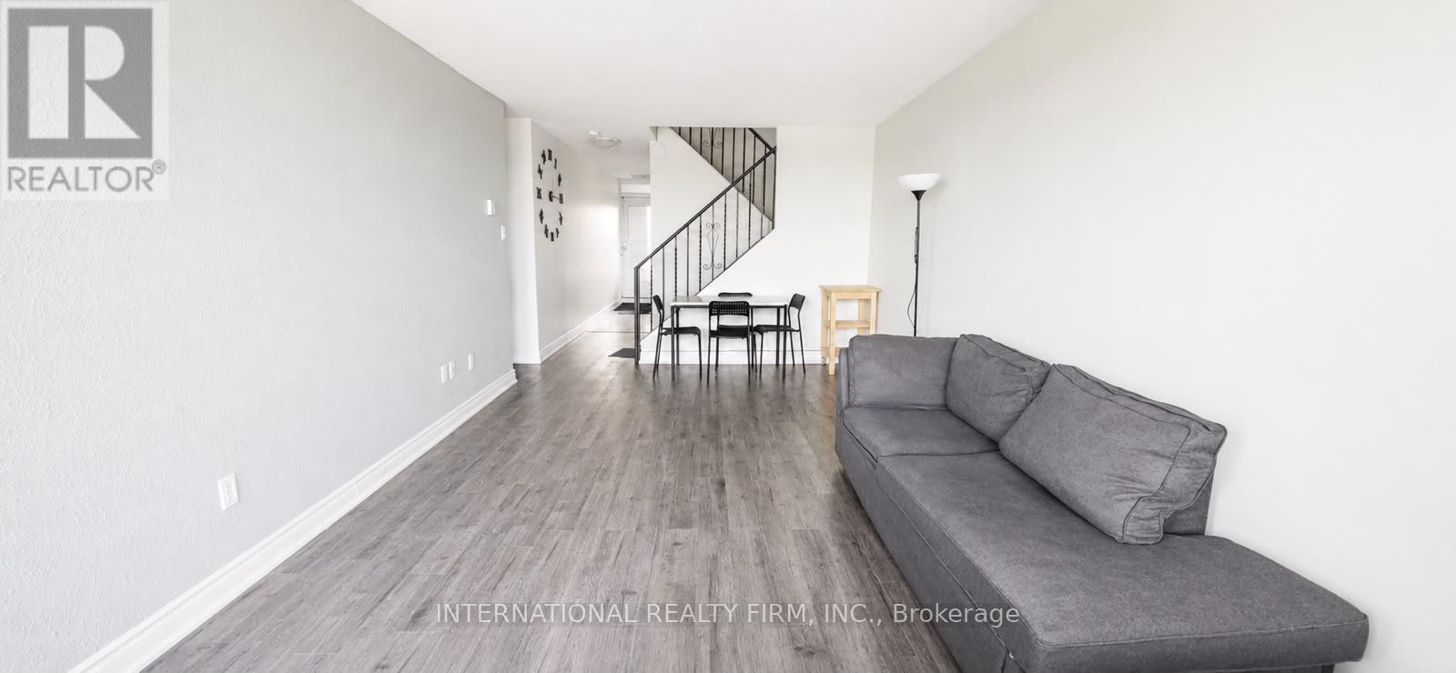 308 - 40 Sunny Glenway Property Photo 1