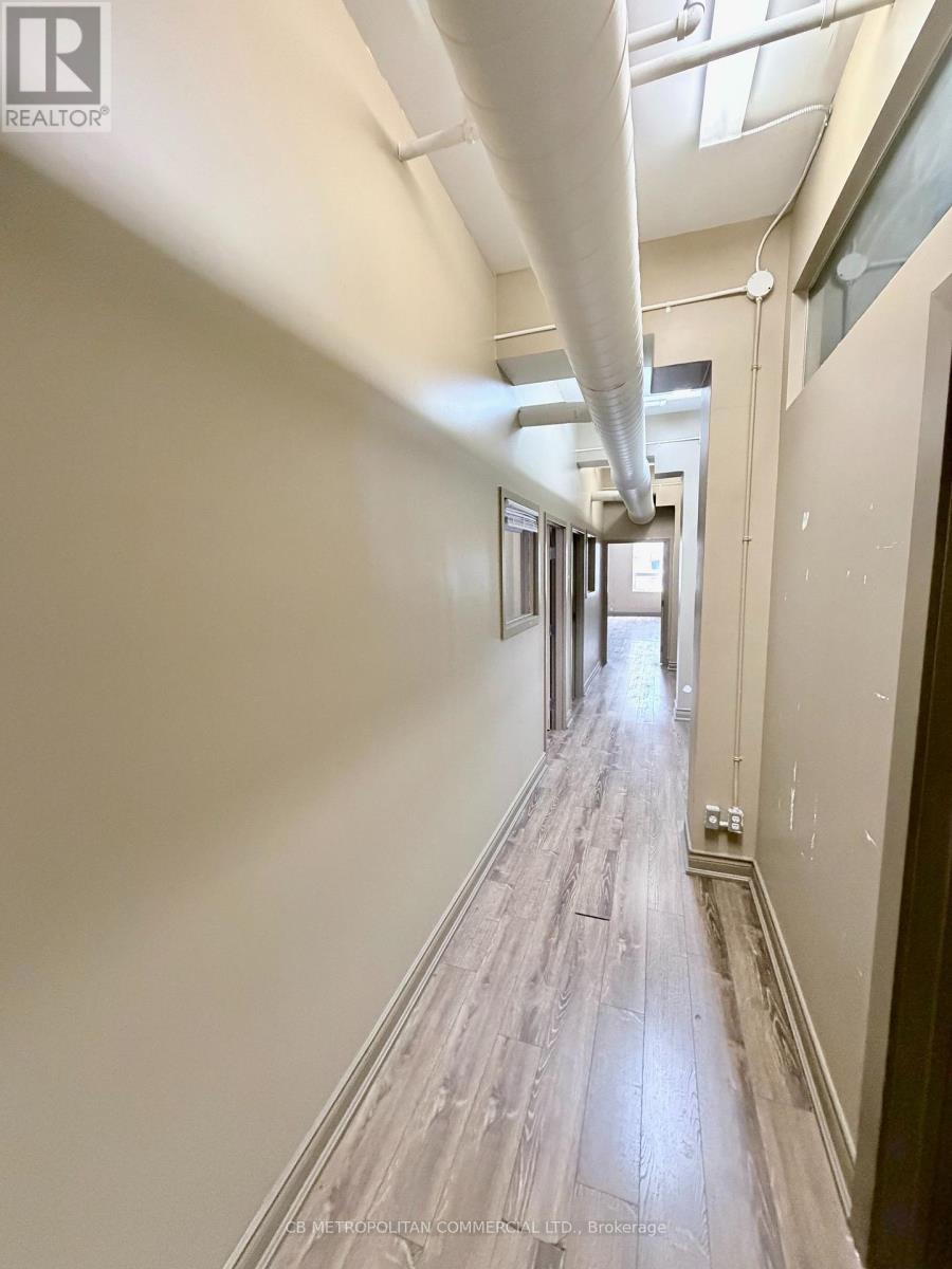 200 - 69 Queen Street E Property Photo 2