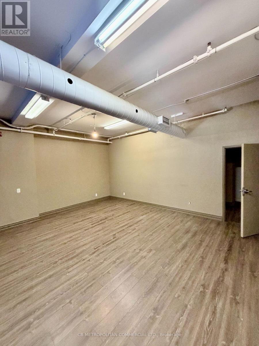 200 - 69 Queen Street E Property Photo 4
