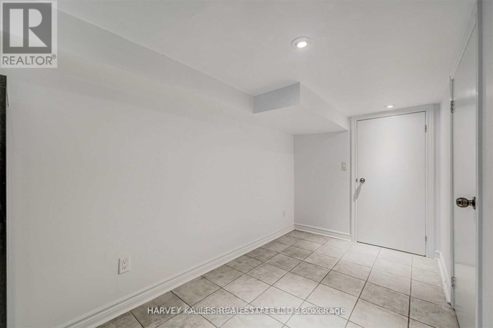Lower - 184 Cedric Avenue Property Photo 8