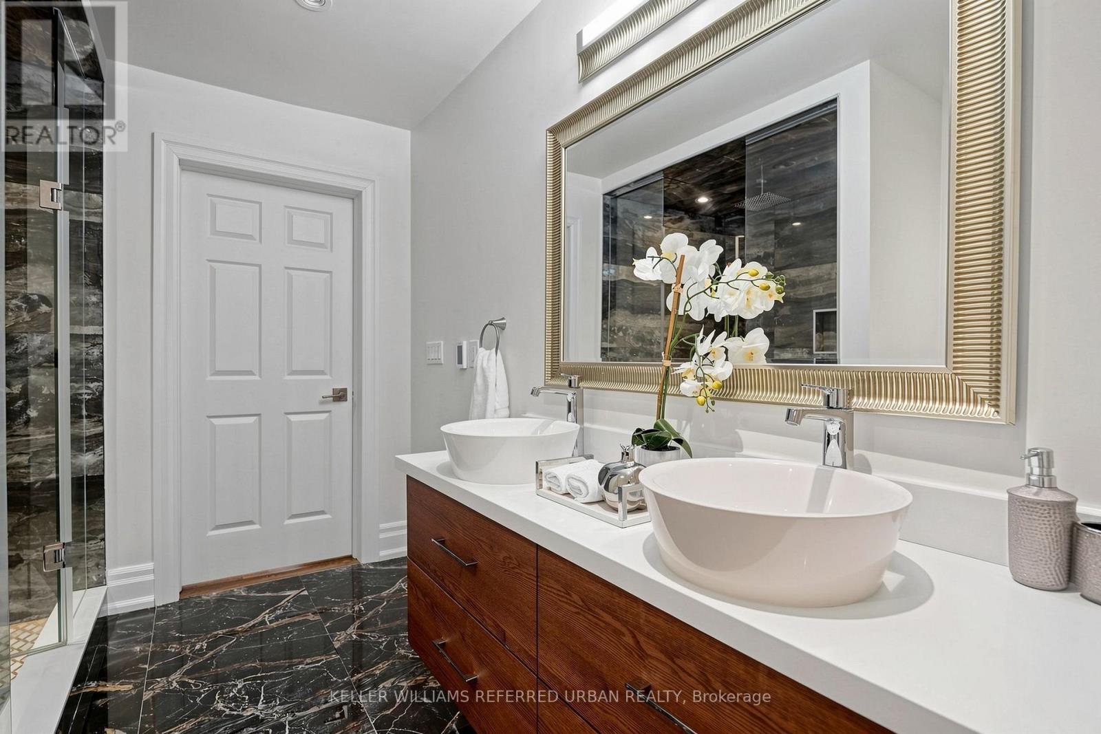 290 Empress Avenue Property Photo 23