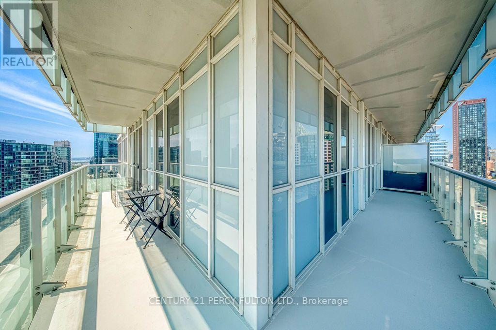 2811 - 300 Front Street W Property Photo 27