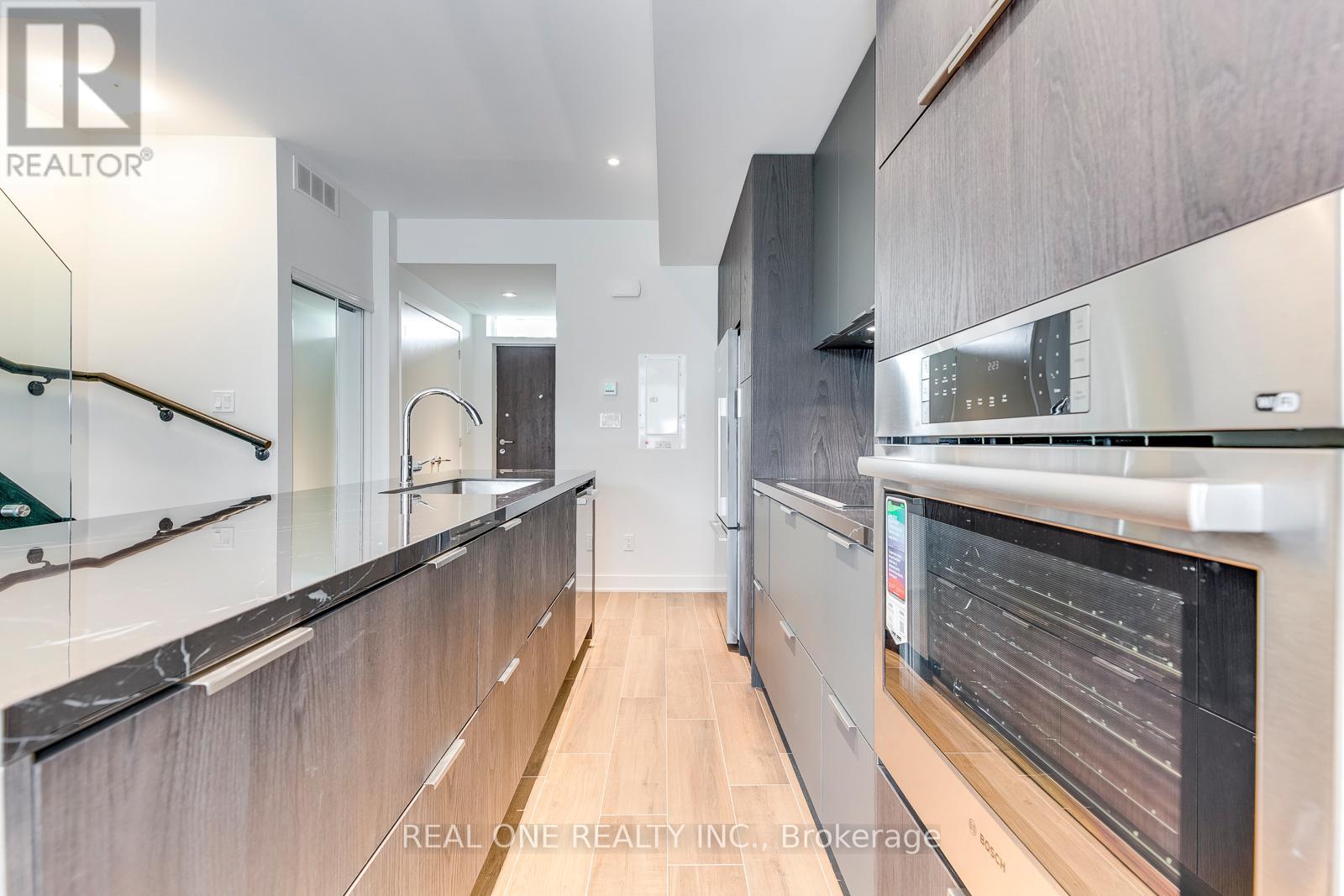 42 Sonic Way Property Photo 16