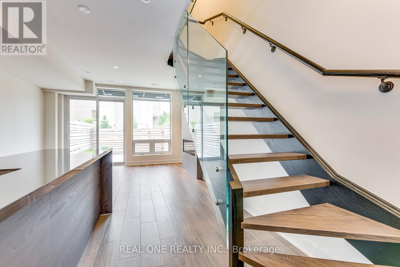 42 Sonic Way Property Photo 21