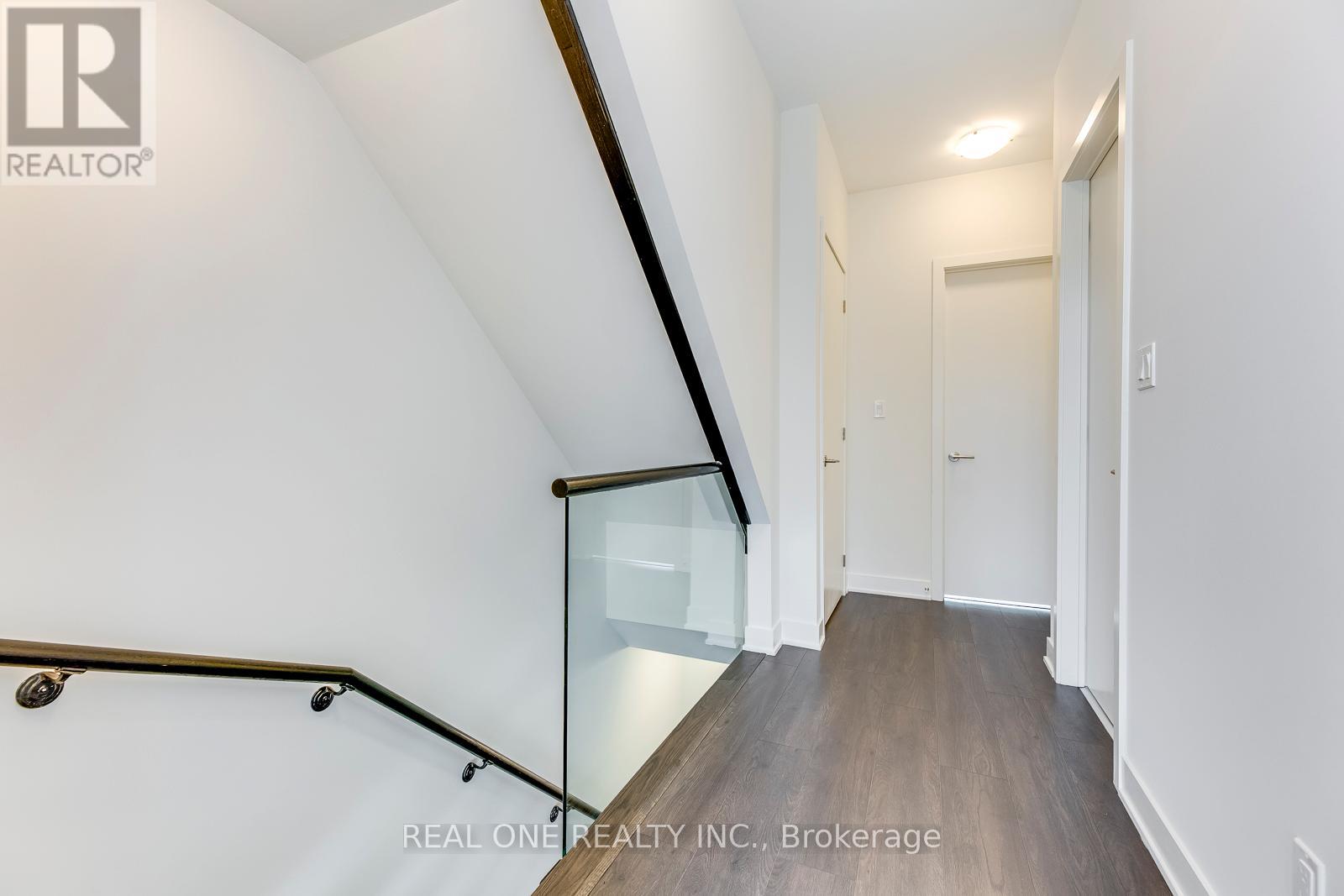 42 Sonic Way Property Photo 31