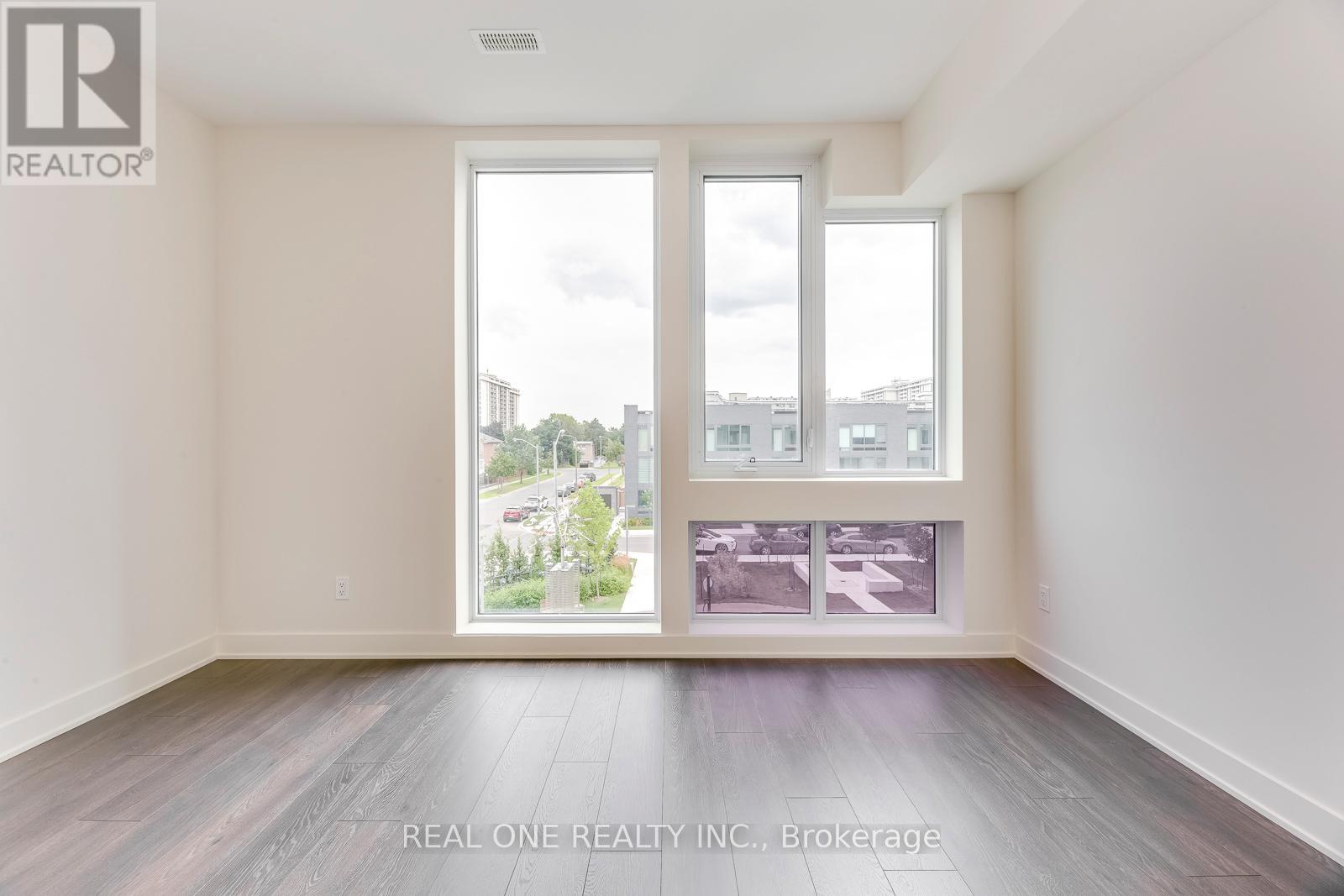 42 Sonic Way Property Photo 32