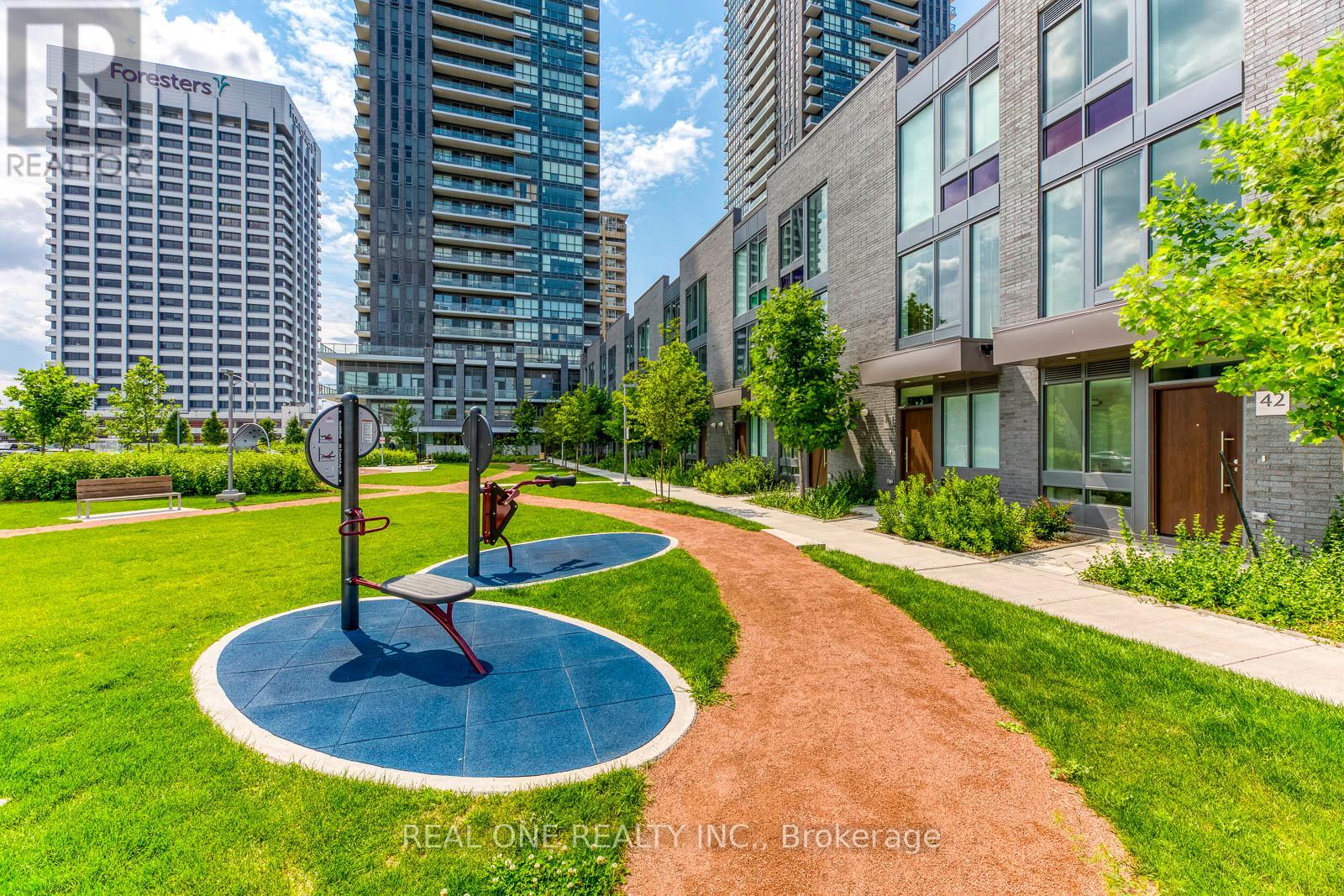 42 Sonic Way Property Photo 39