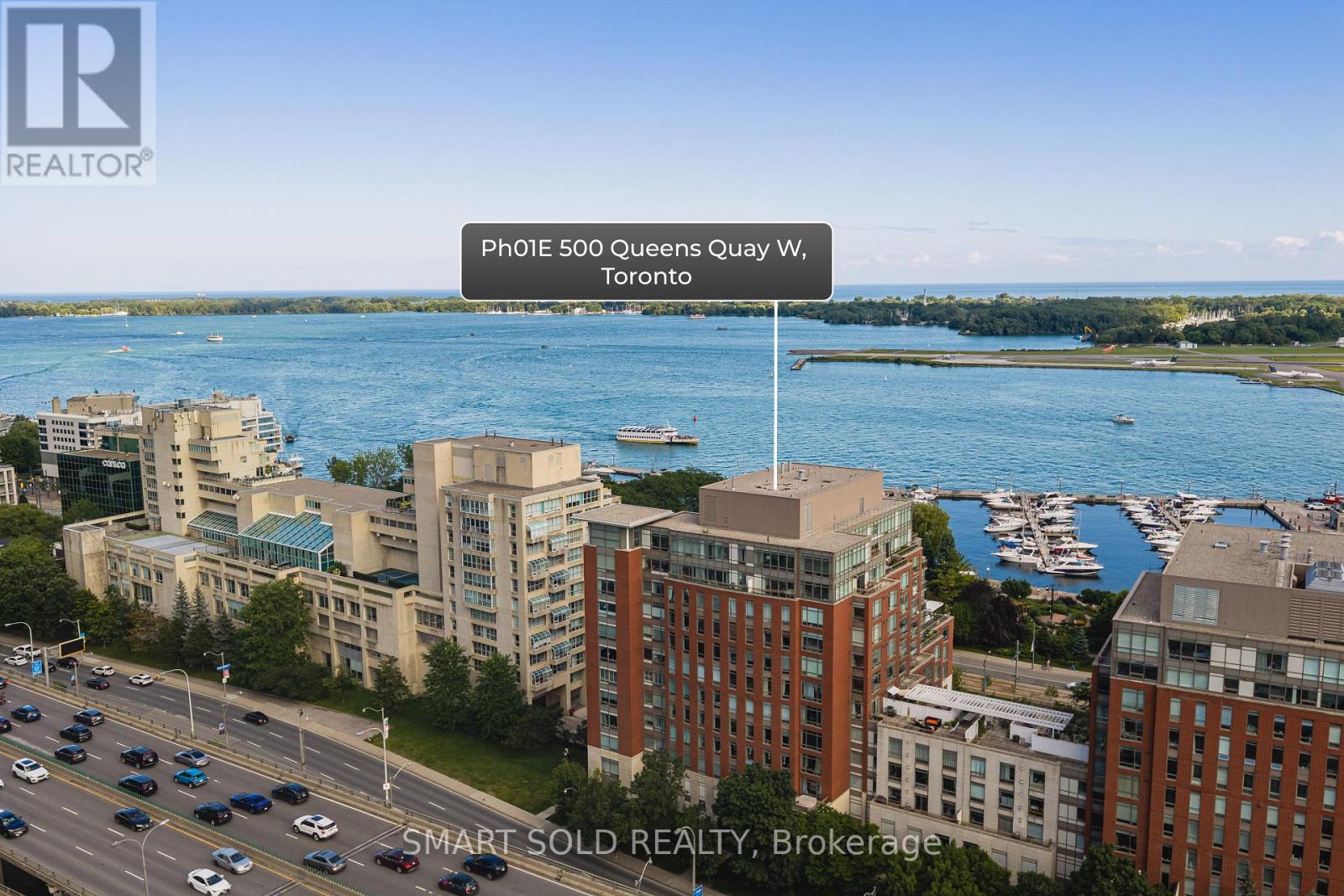 Ph01e - 500 Queens Quay W Property Photo 2