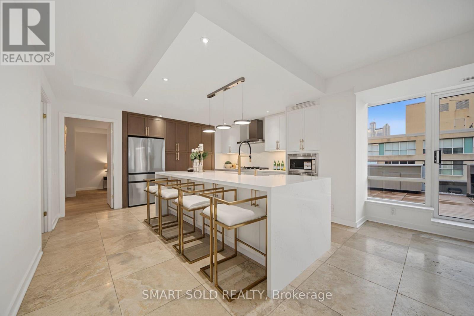 Ph01e - 500 Queens Quay W Property Photo 17