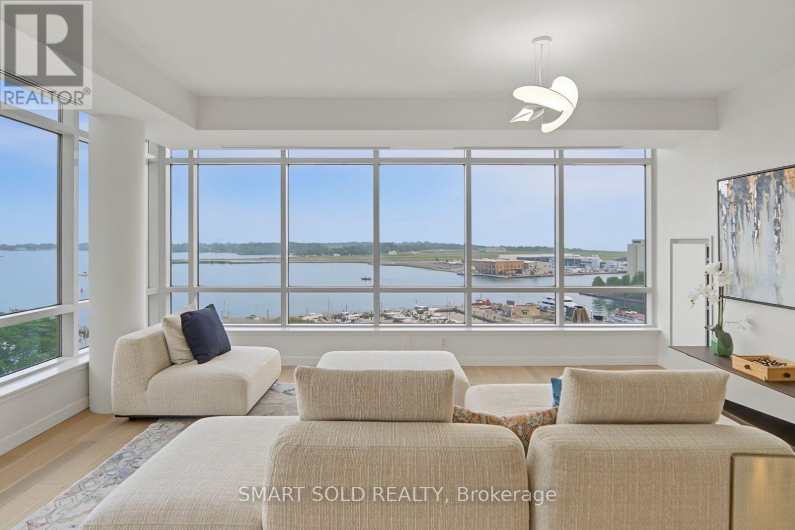 Ph01e - 500 Queens Quay W Property Photo 23