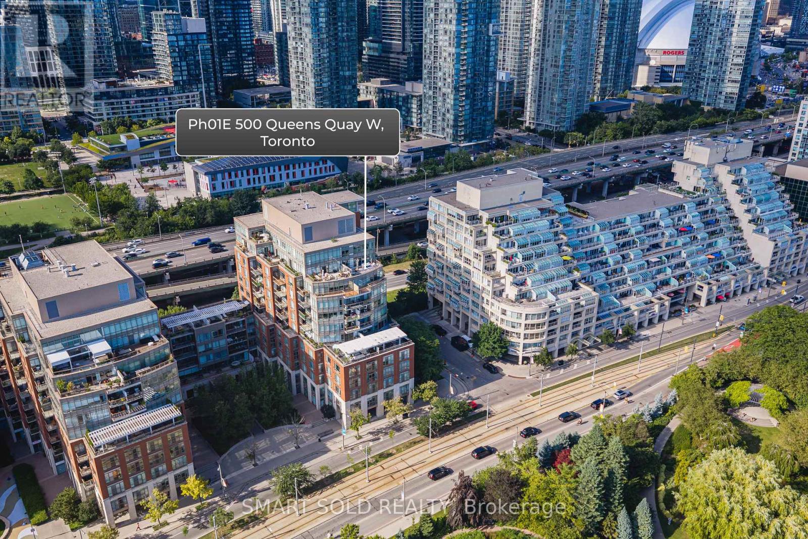 Ph01e - 500 Queens Quay W Property Photo 44