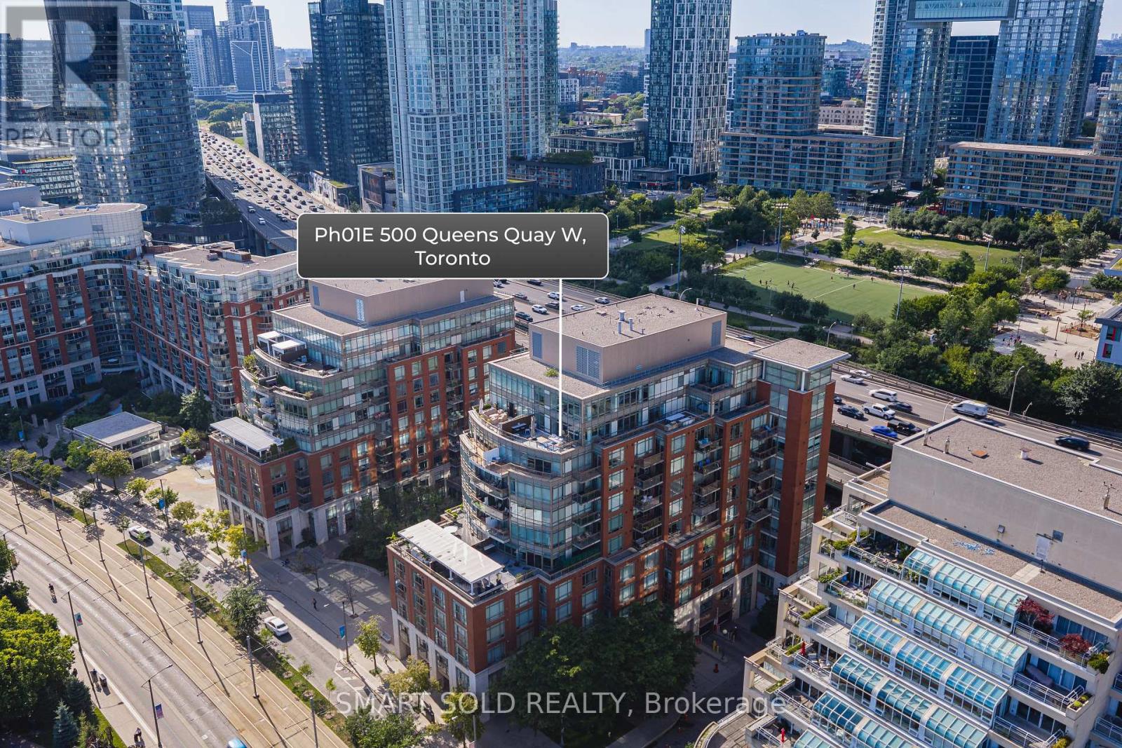 Ph01e - 500 Queens Quay W Property Photo 46