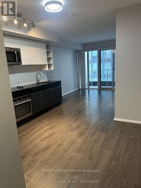1507 - 68 Shuter Street Property Photo 1