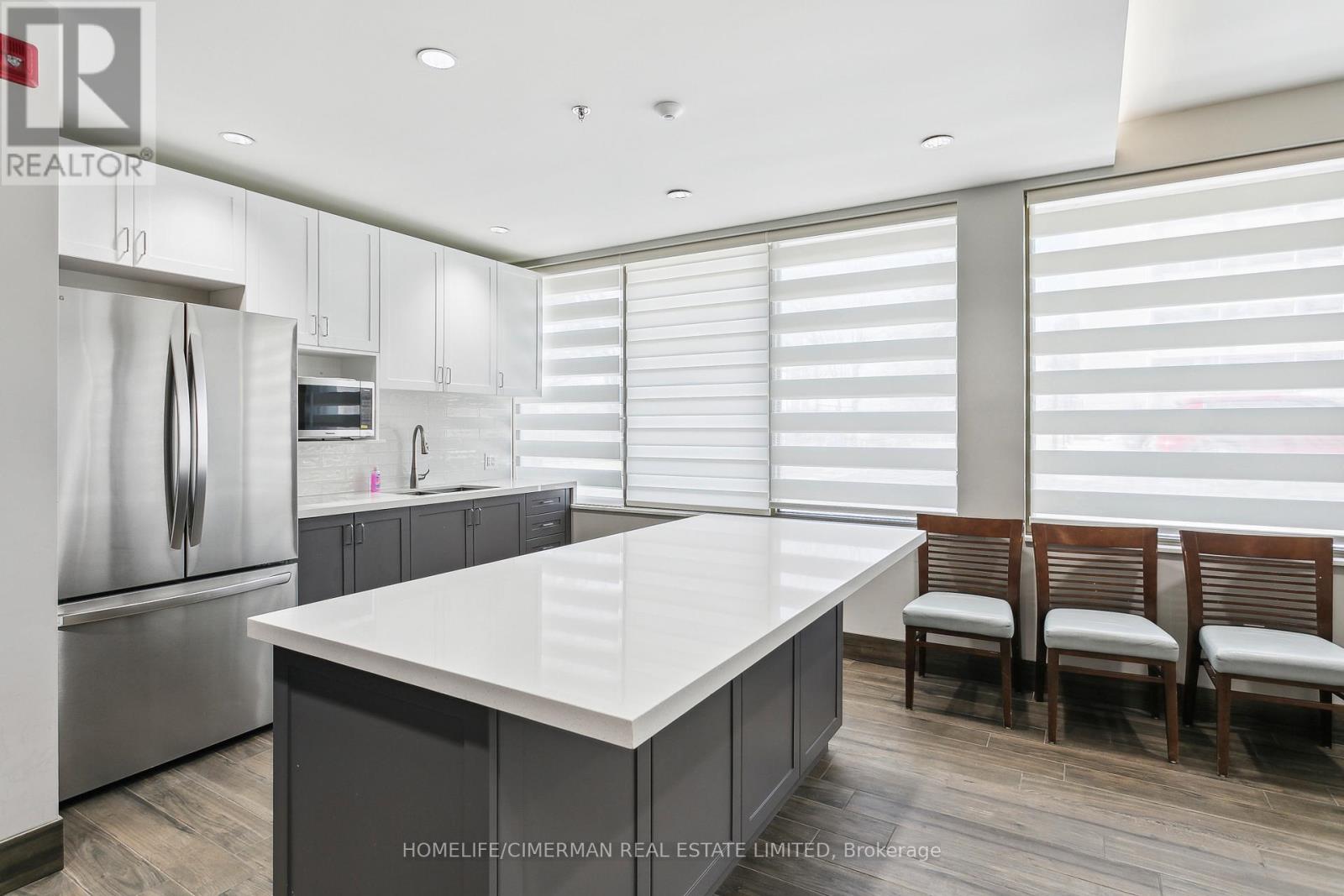 906 - 725 Don Mills Road Property Photo 4