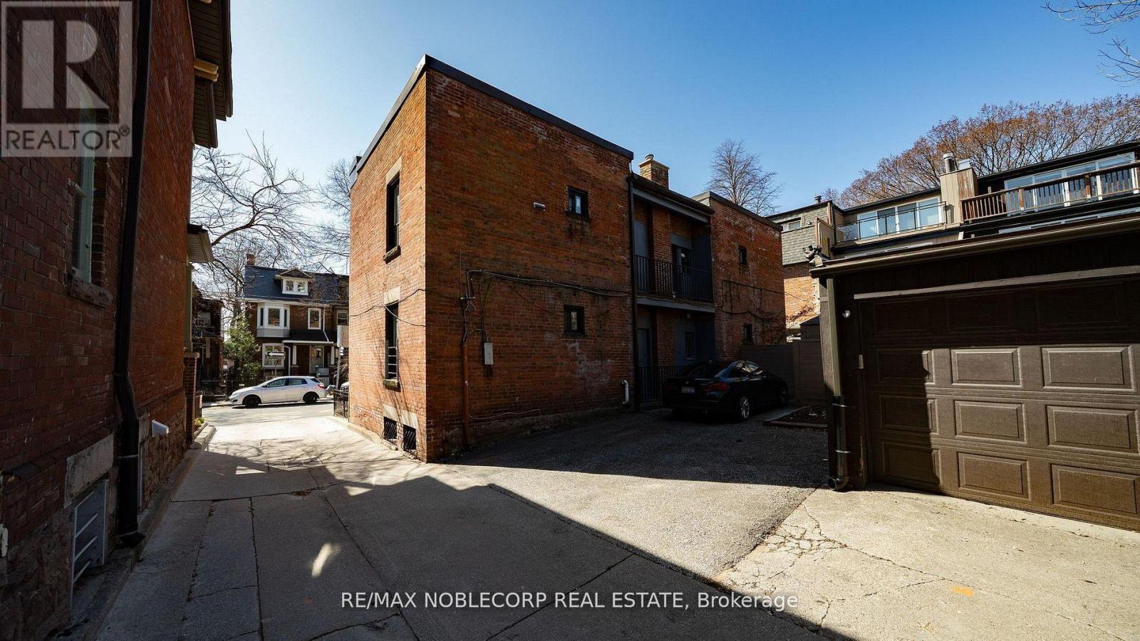34 Winchester Street Property Photo 5