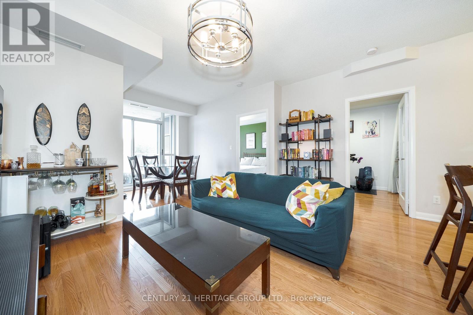 306 - 5791 Yonge Street Property Photo 4
