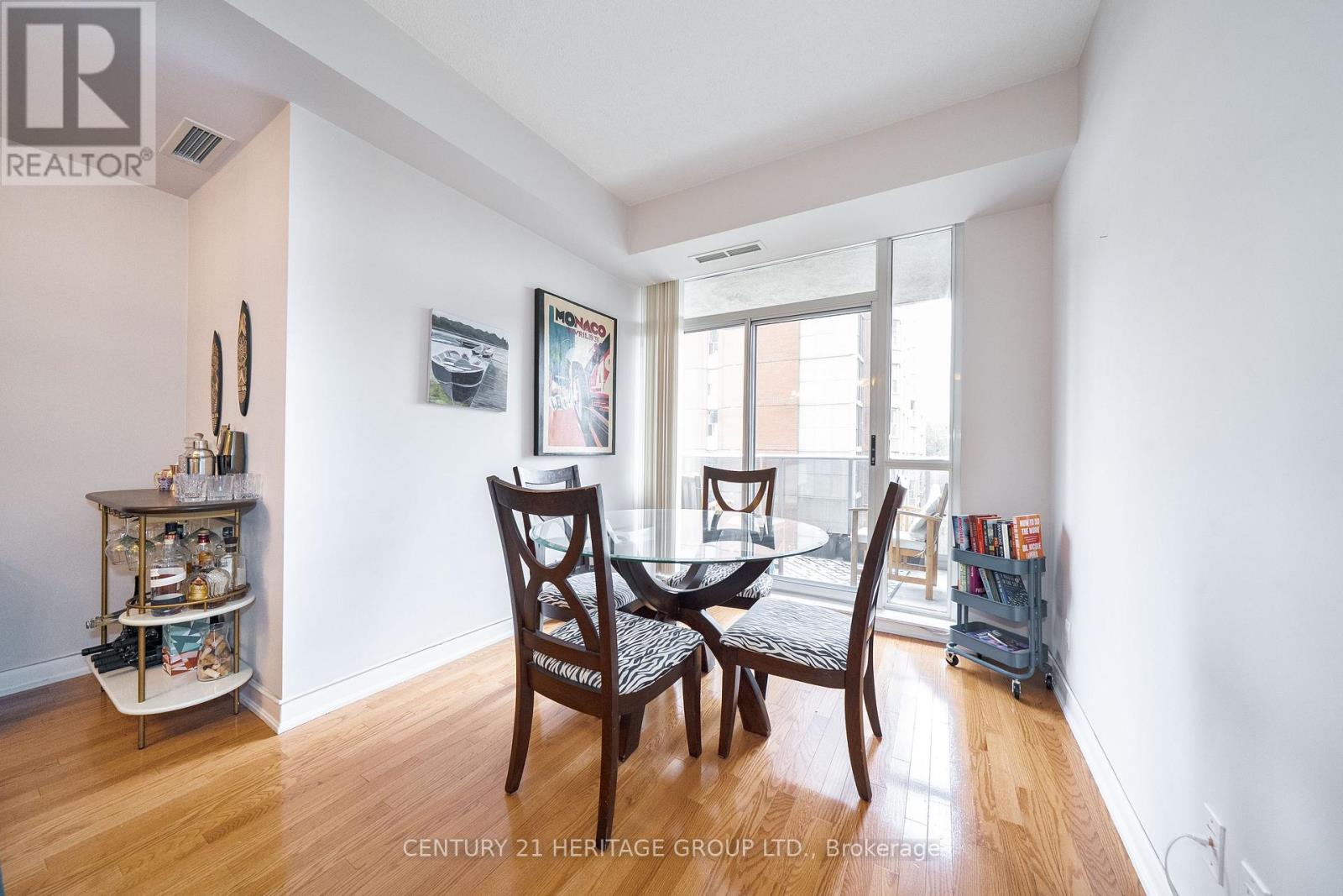 306 - 5791 Yonge Street Property Photo 5