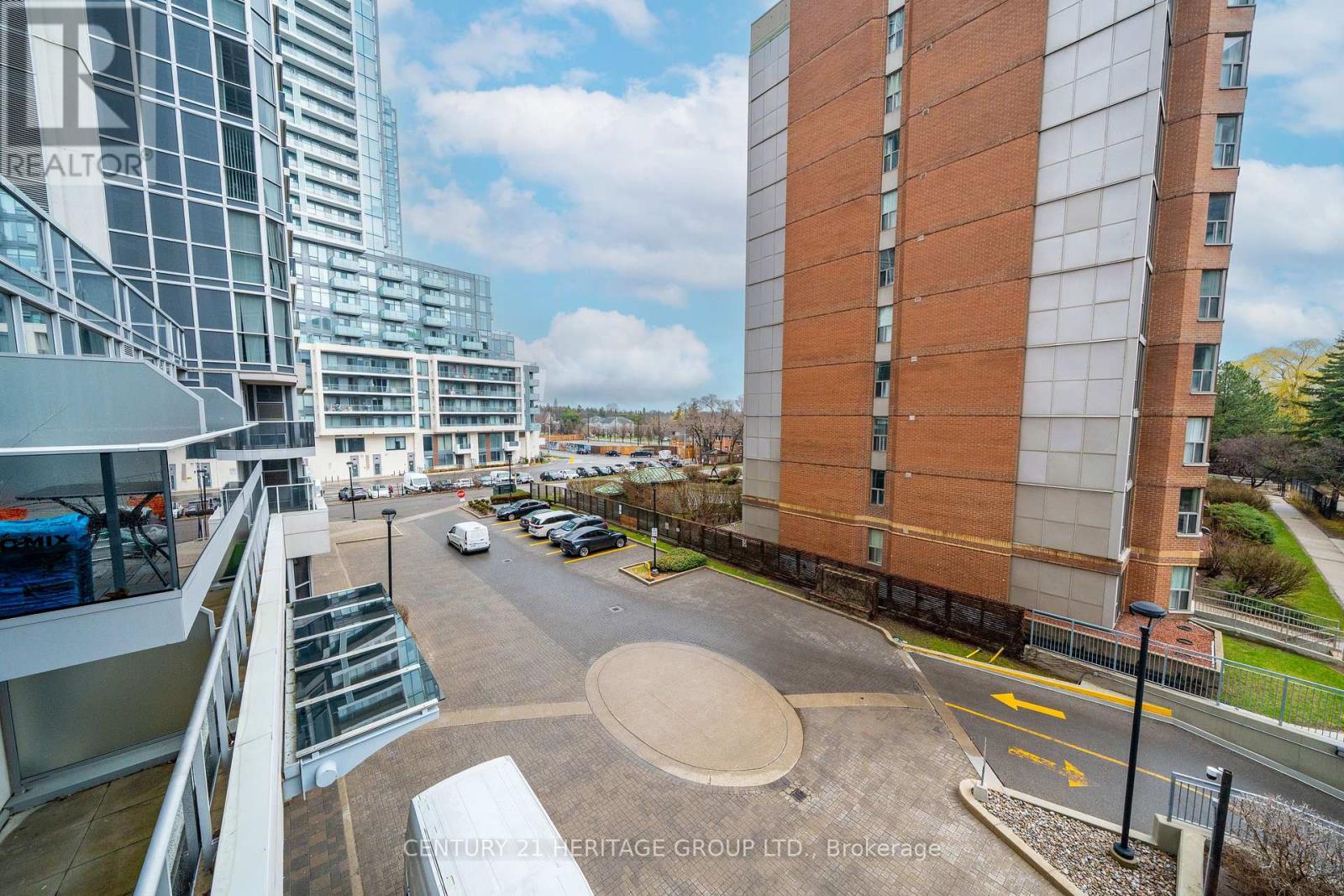 306 - 5791 Yonge Street Property Photo 9