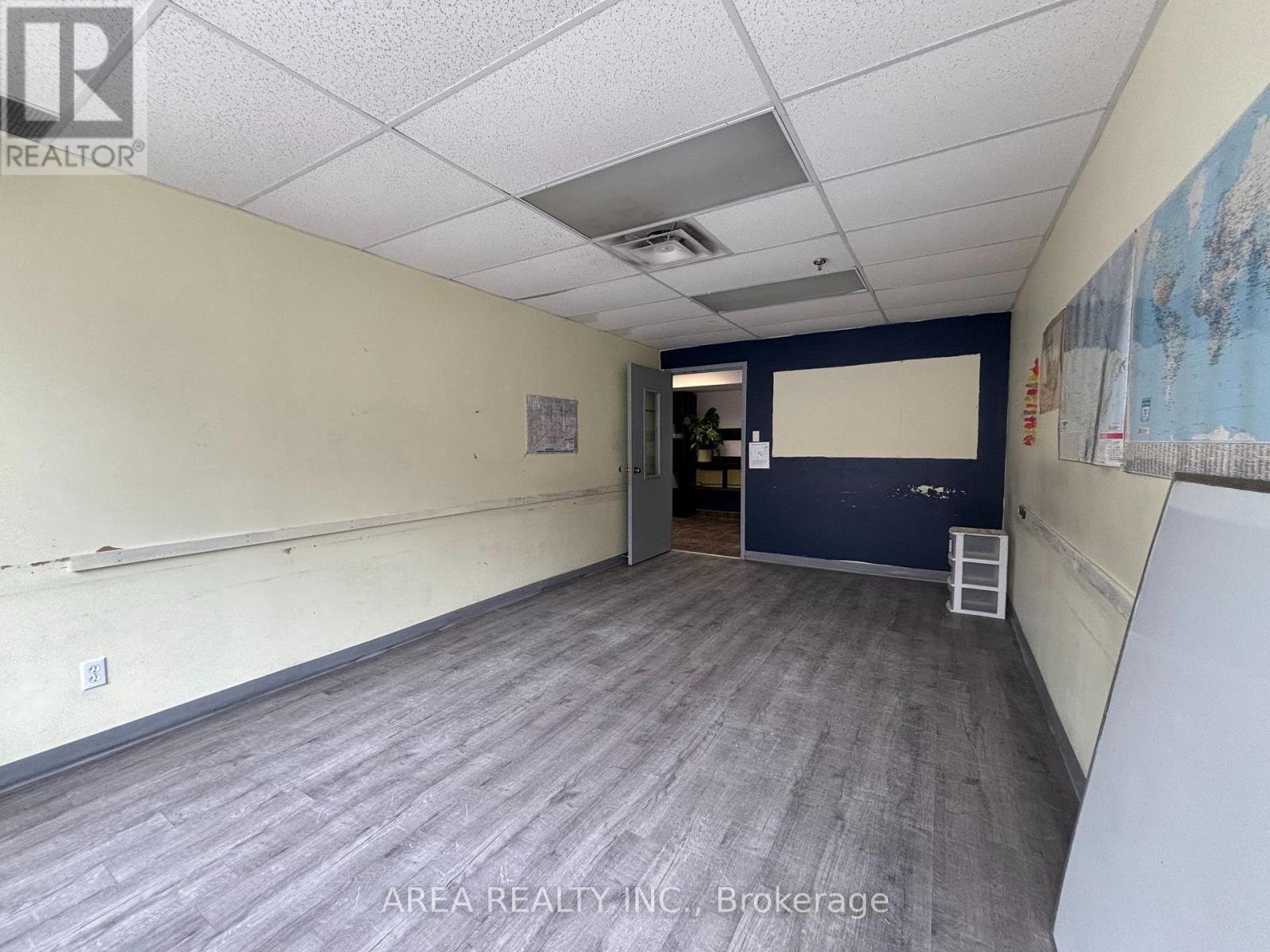 2nd & 4th Level - 150 Dundas Street W Property Photo 12