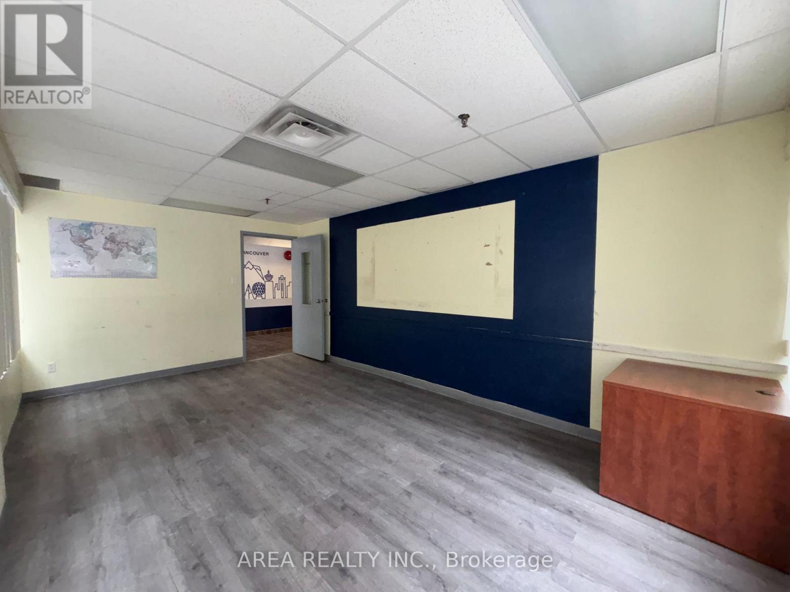 2nd & 4th Level - 150 Dundas Street W Property Photo 13