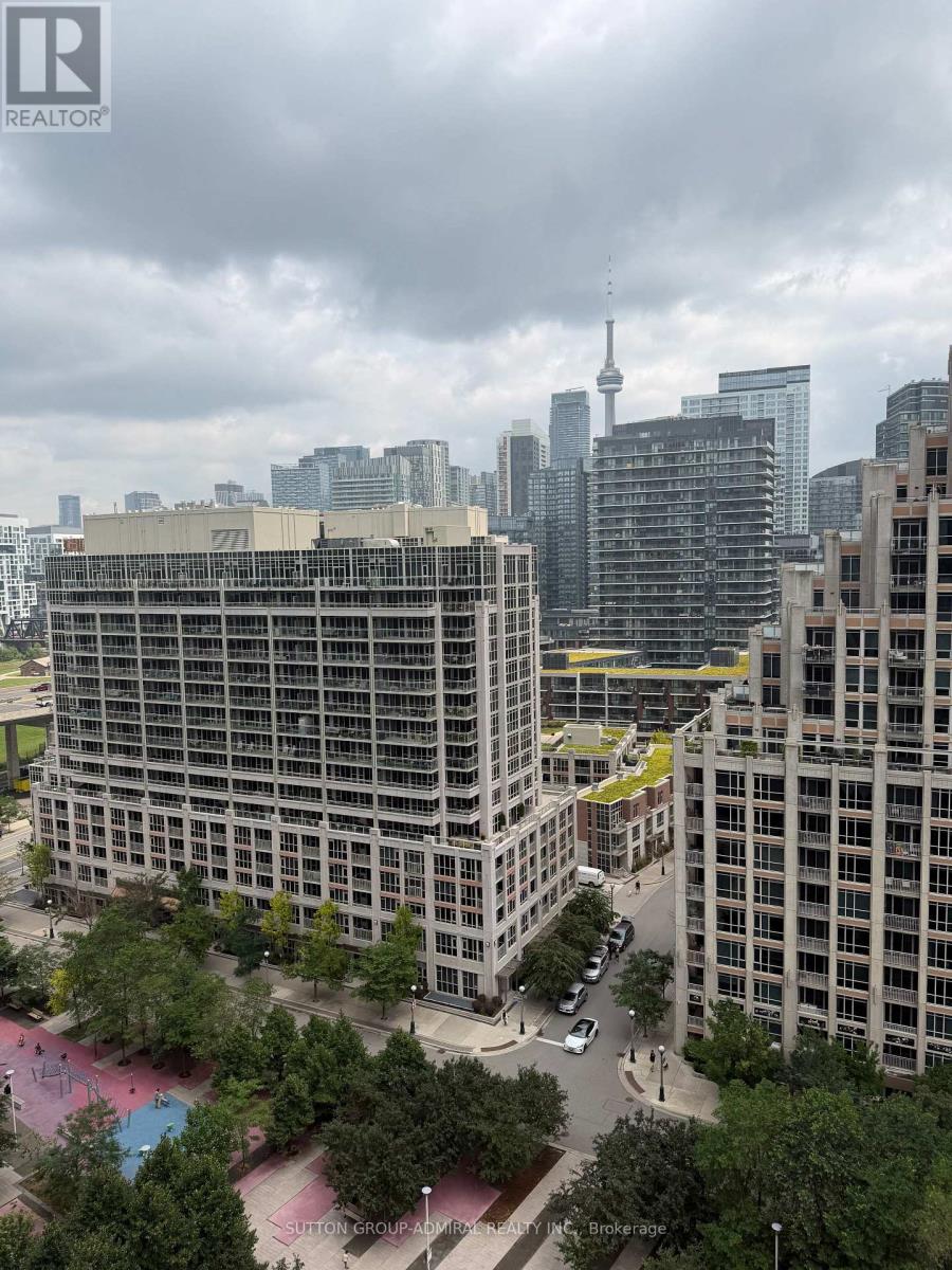 1602 - 215 Fort York Boulevard Property Photo 12