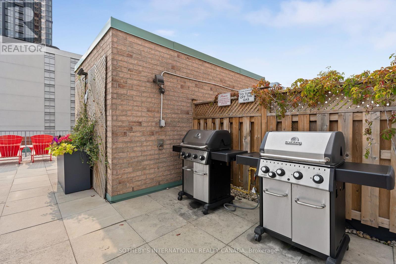 408 - 311 Richmond Street Property Photo 26