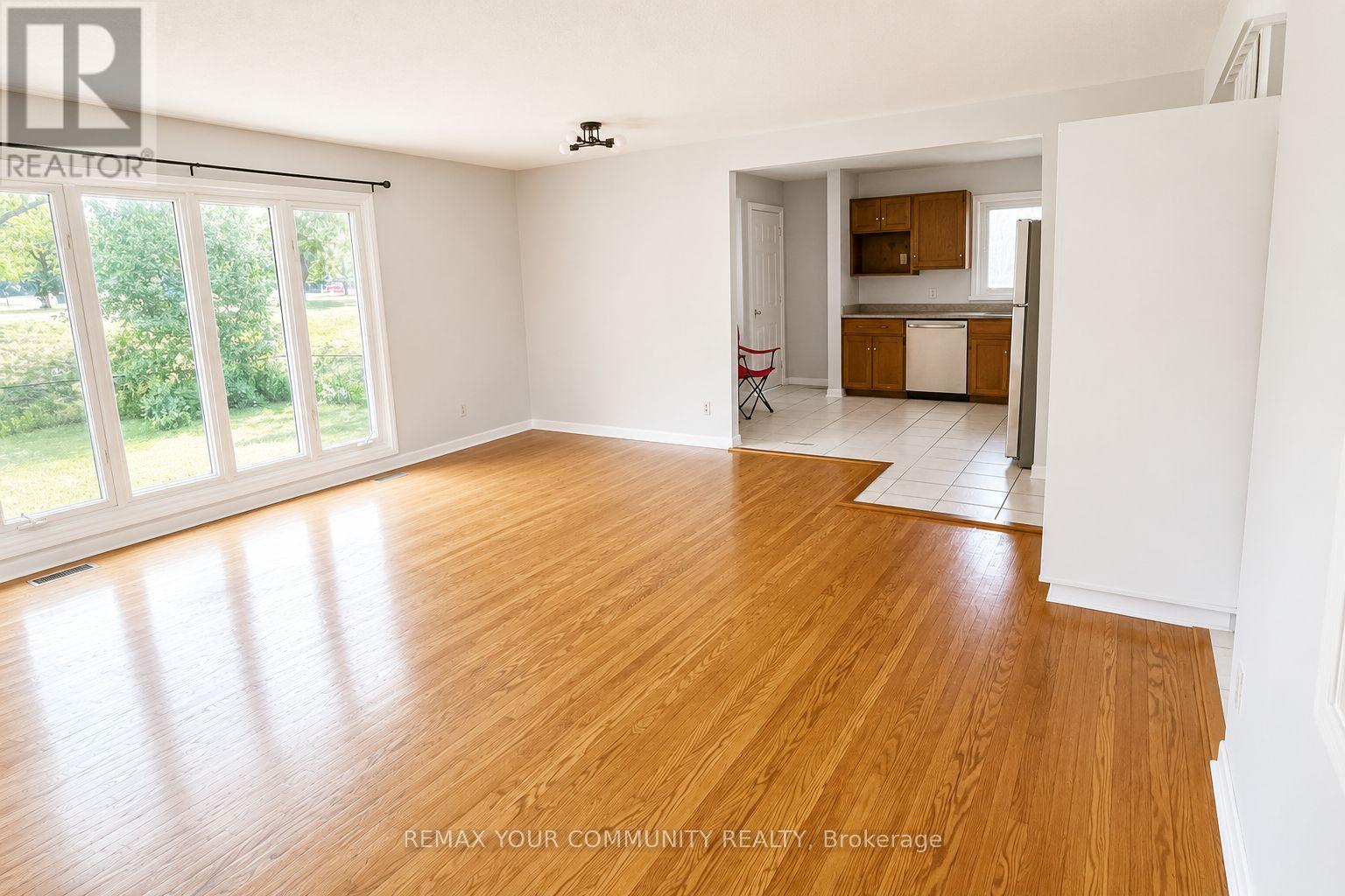 98 Wigmore Drive Property Photo 7