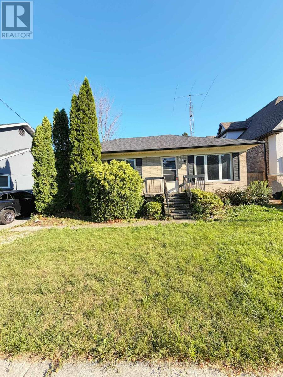 481 HOUNSLOW AVENUE Property Photo 1