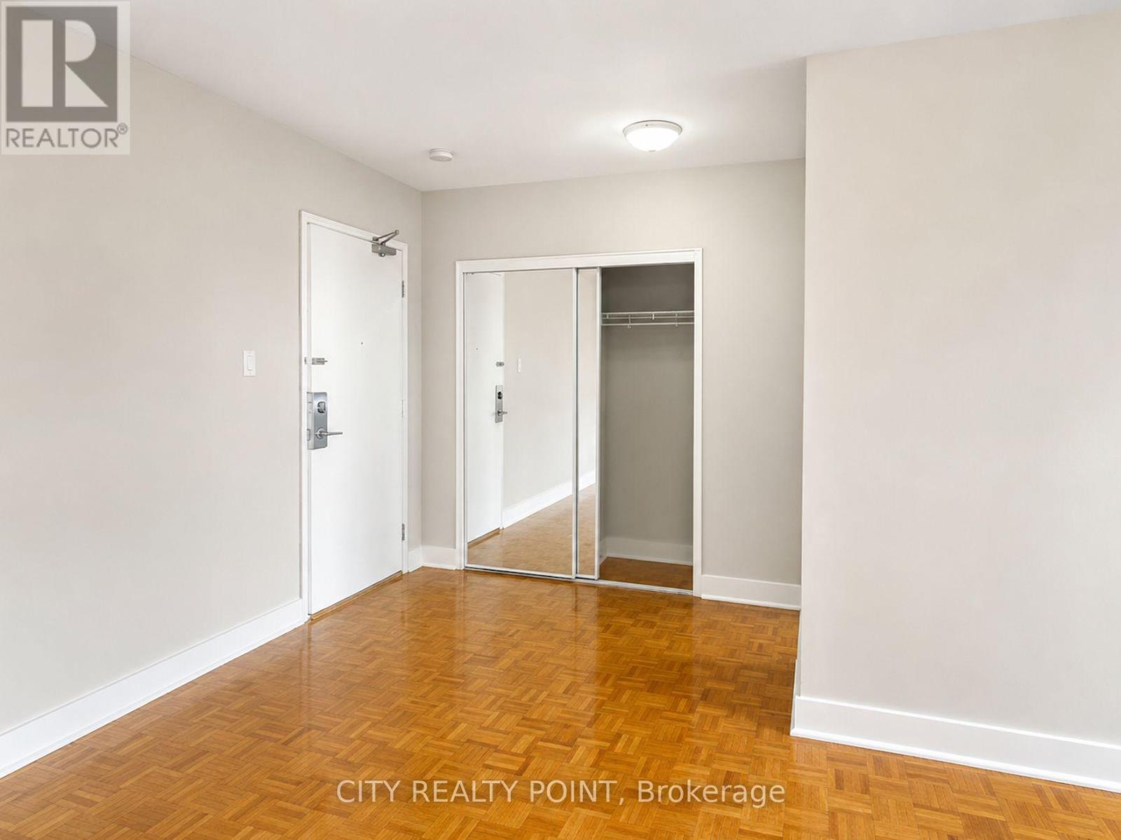 102 - 1291 BAYVIEW AVENUE N