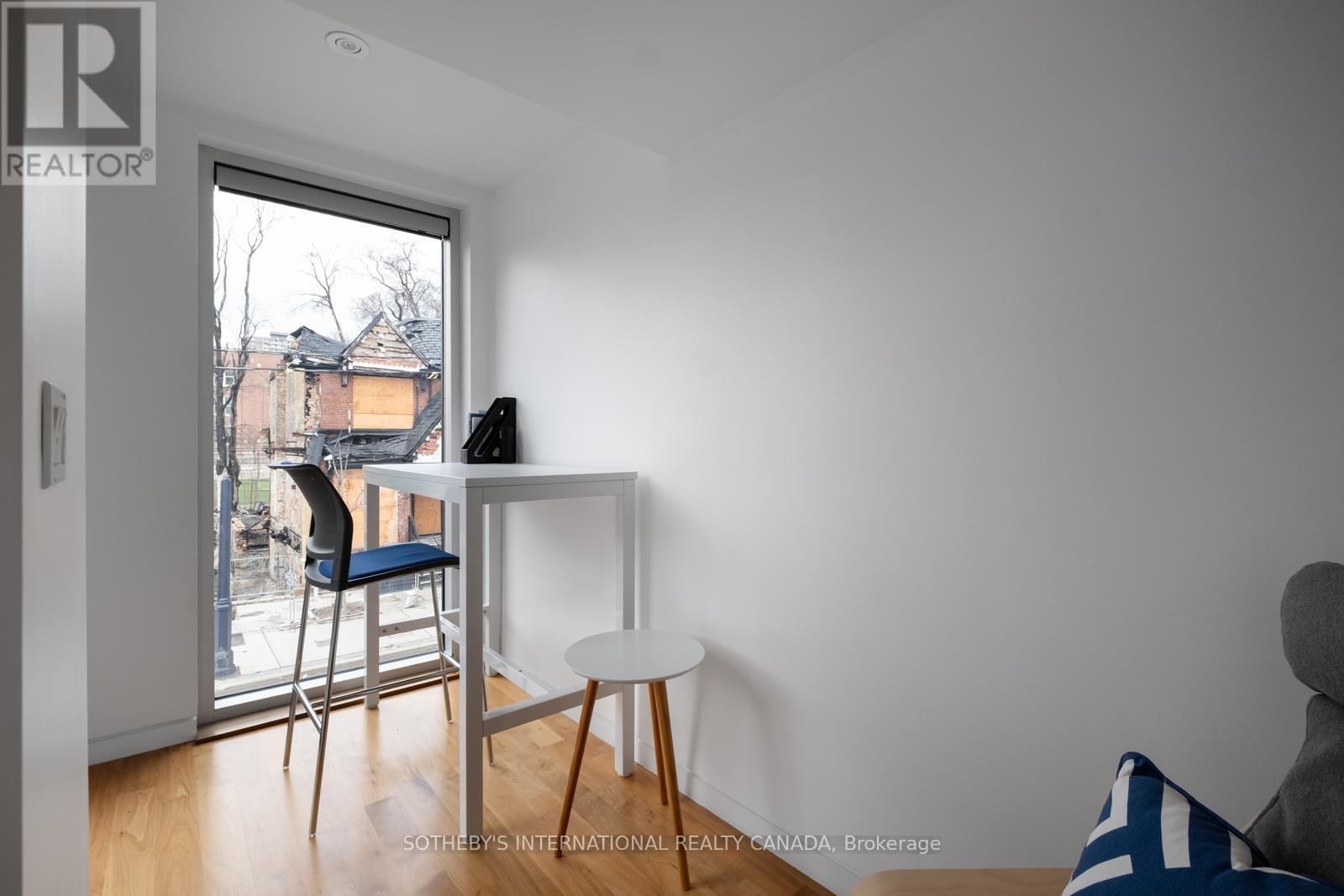 Second Floor - 101 Scollard Street Property Photo 8