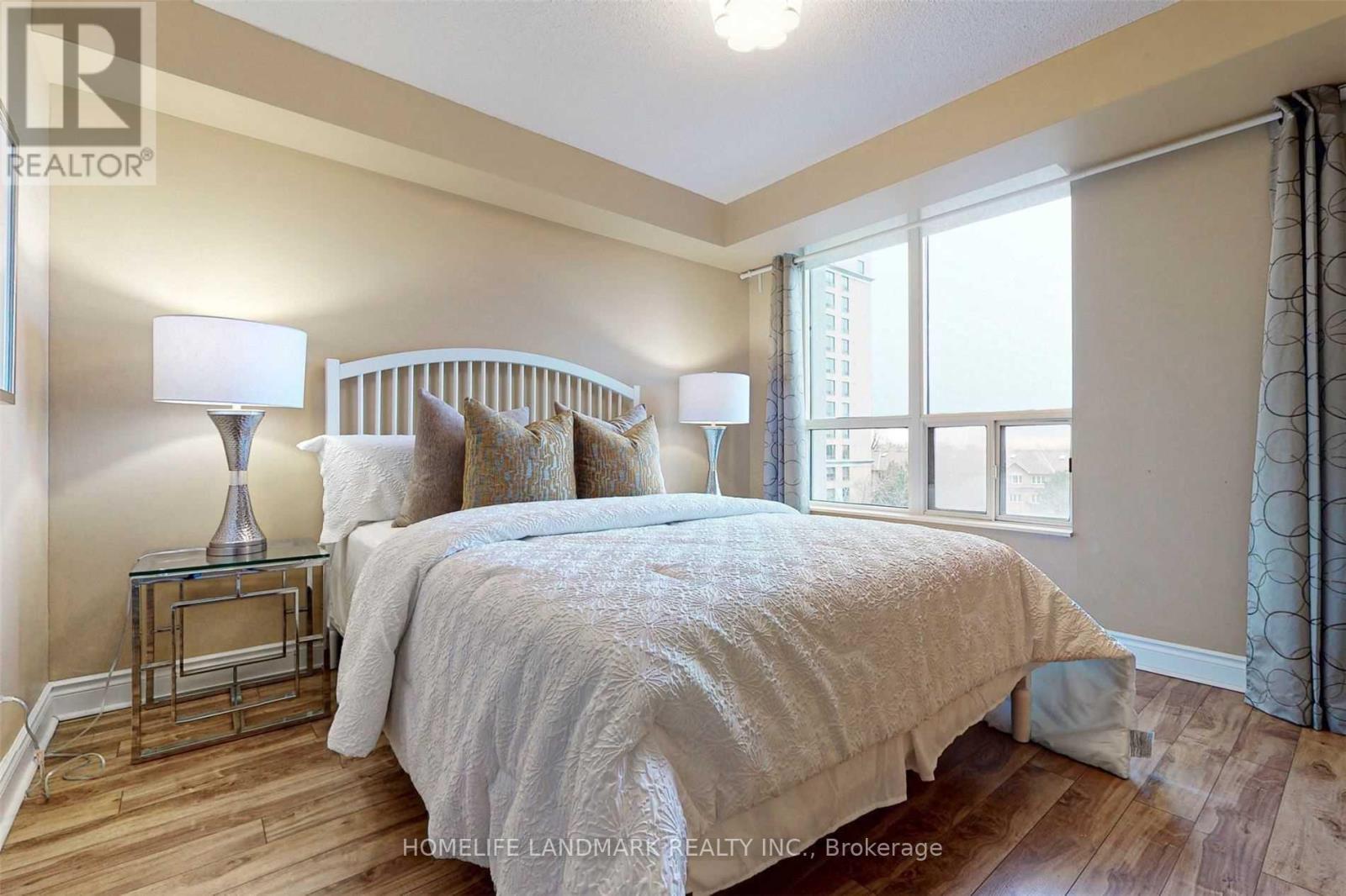 501 - 10 Northtown Way Property Photo 5