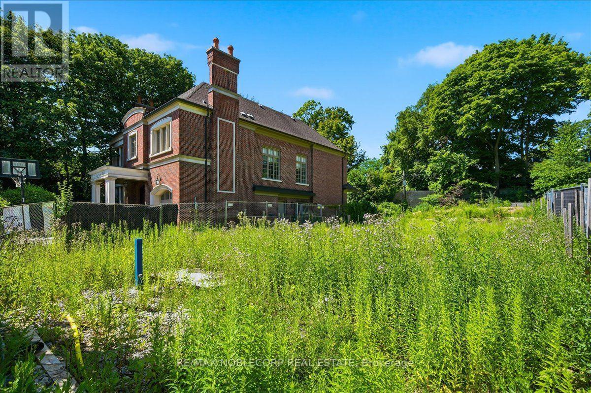180 Dunvegan Road Property Photo 22