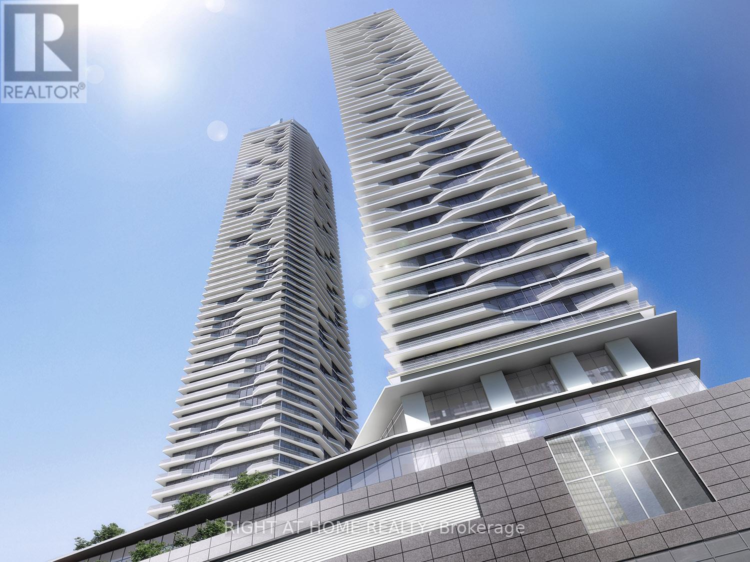 3911 - 100 HARBOUR STREET