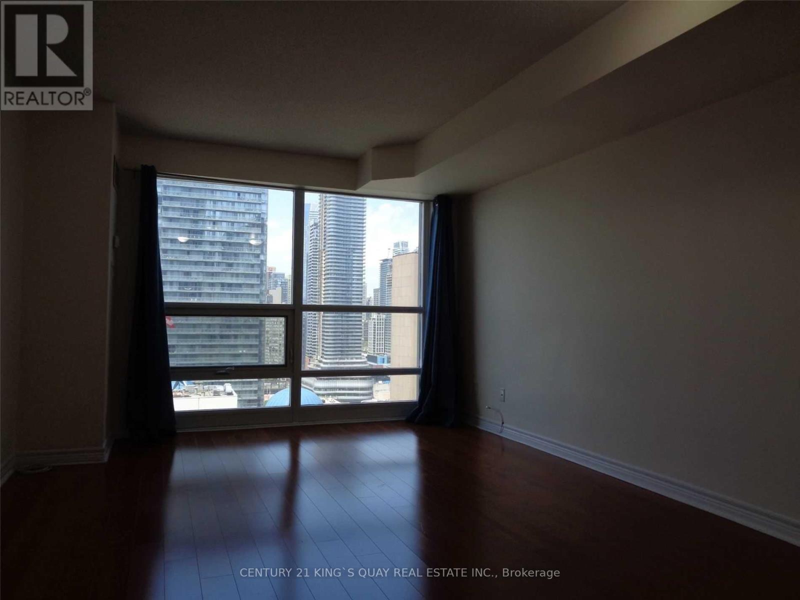2714 - 763 Bay Street Property Photo 21