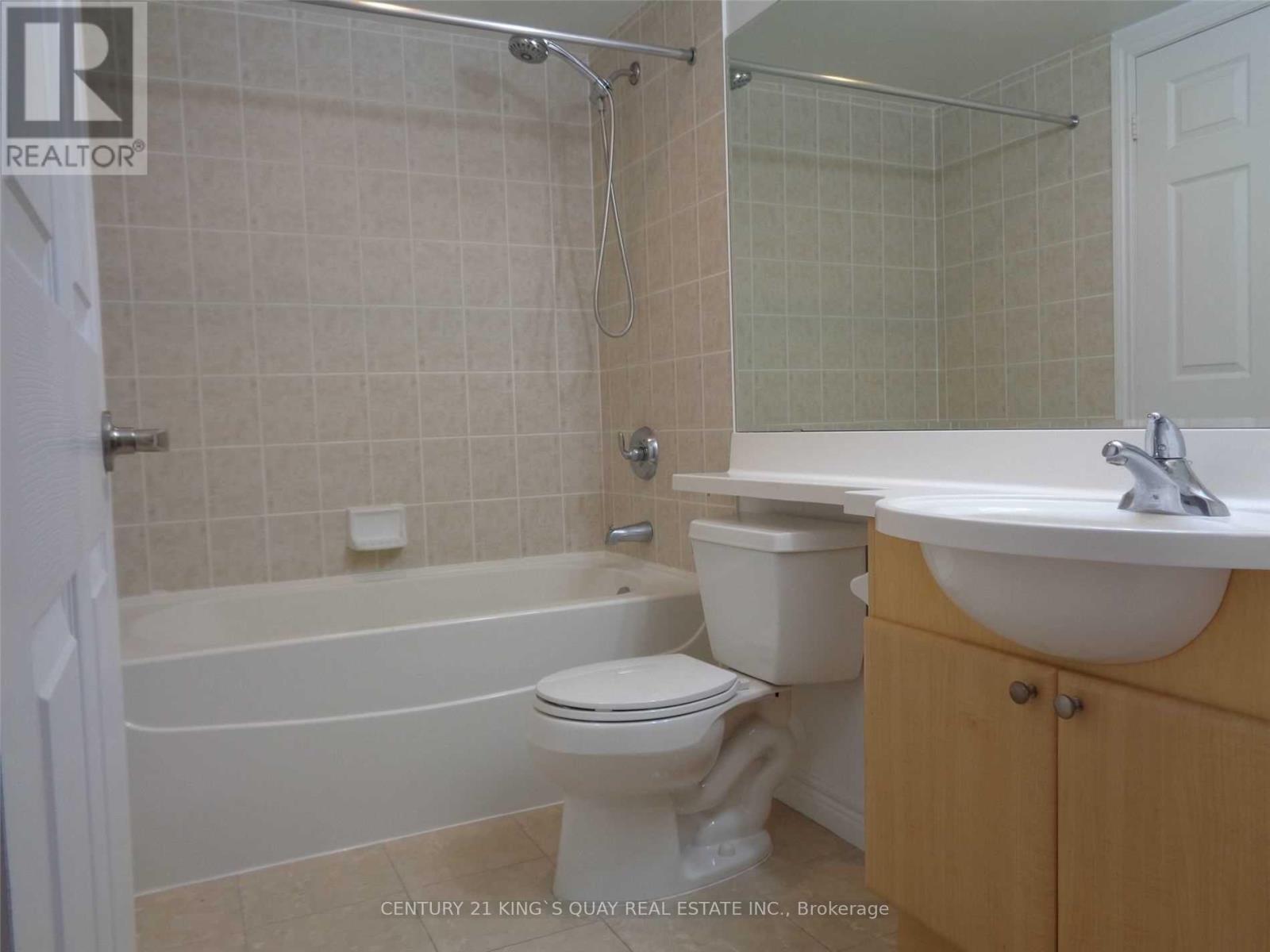 2714 - 763 Bay Street Property Photo 28