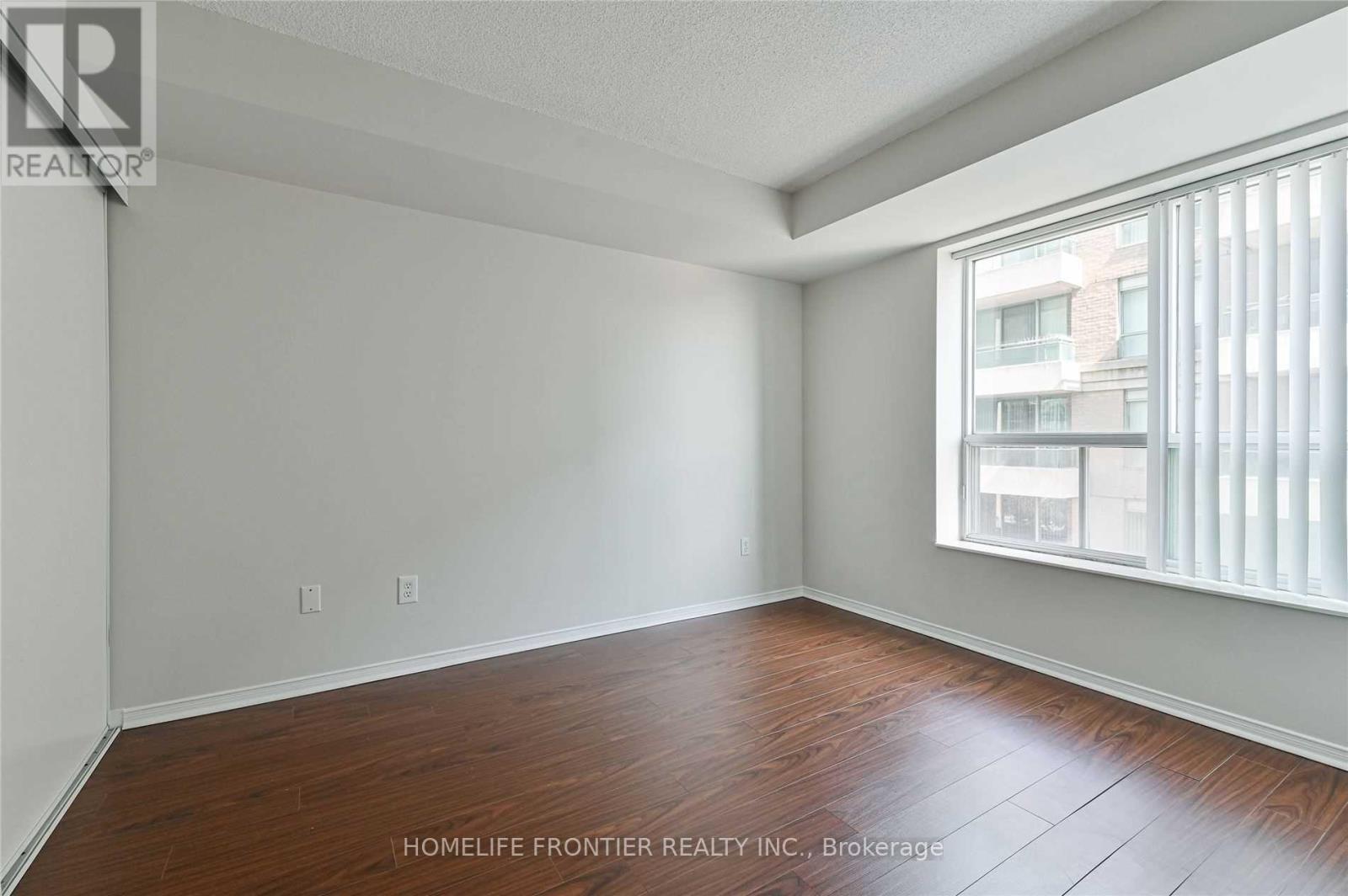 1008 - 29 Pemberton Avenue Property Photo 13