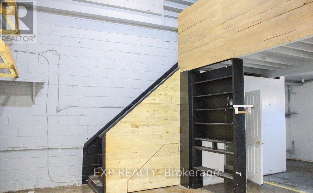 9 - 30 Canvarco Road Property Photo 8