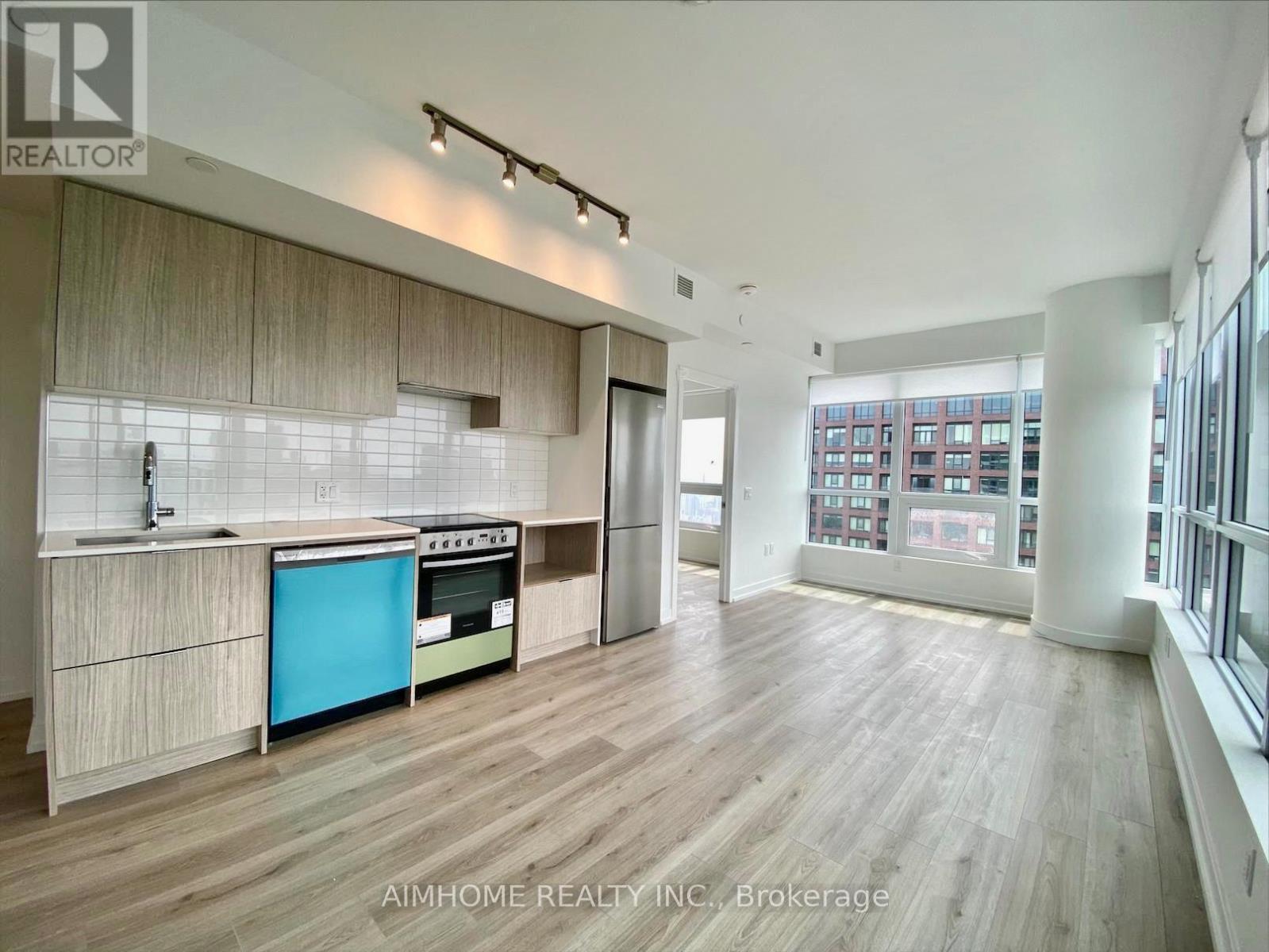 4902 - 395 Bloor Street E Property Photo 2
