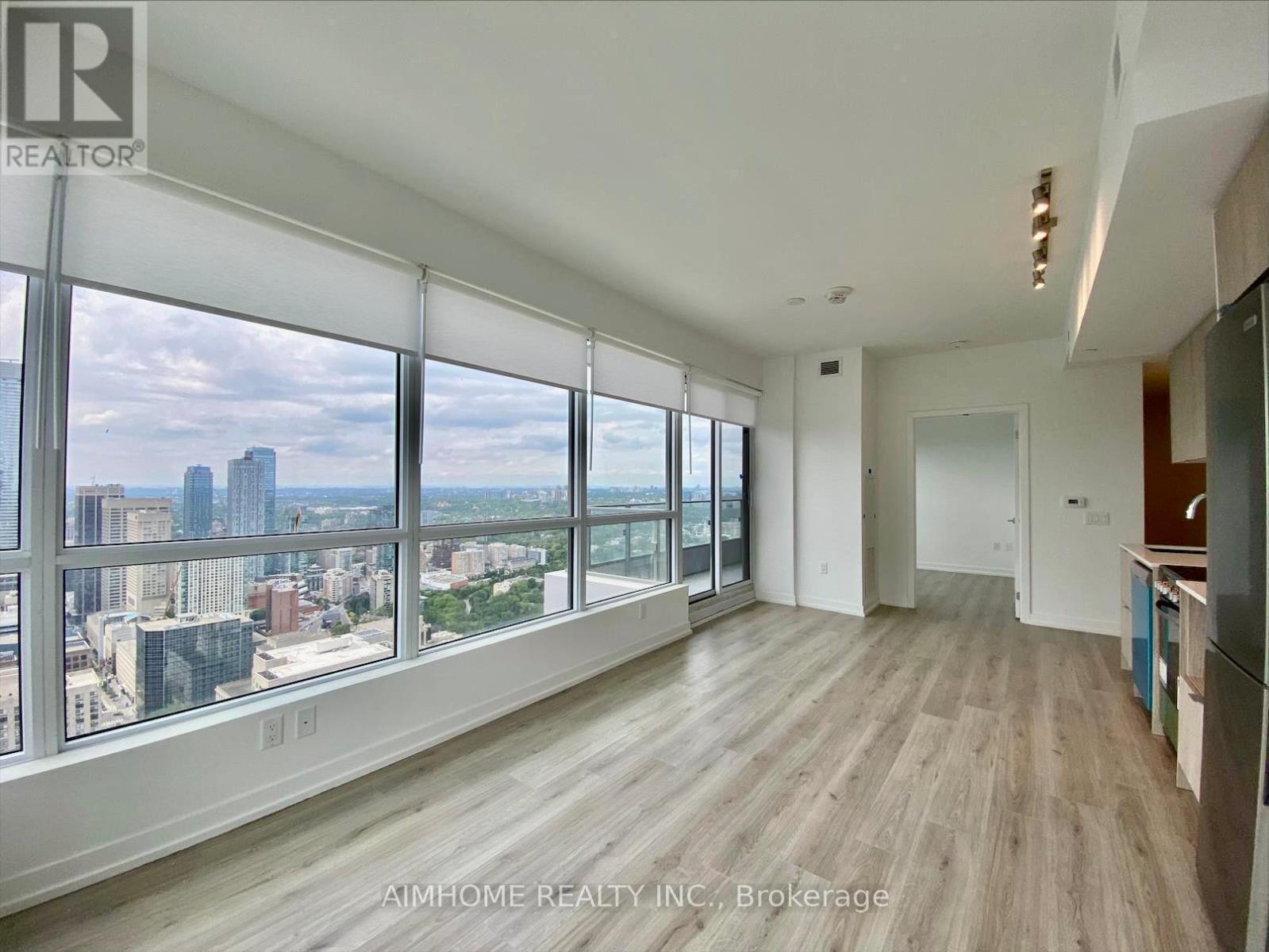 4902 - 395 Bloor Street E Property Photo 4