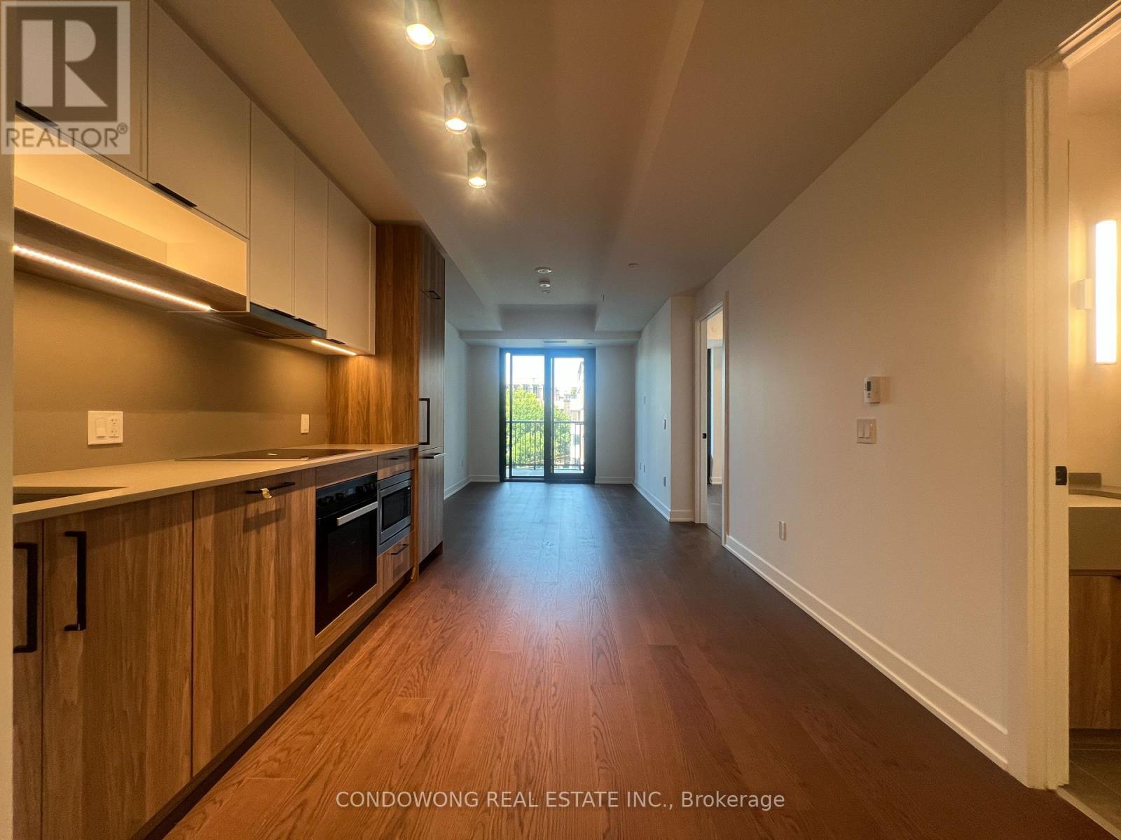 720 - 91 Montclair Avenue Property Photo 1