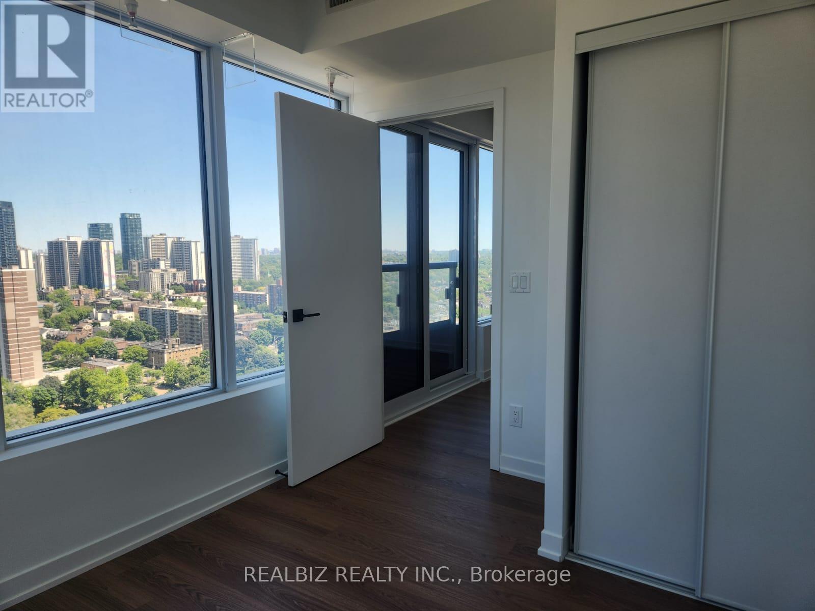 2906 - 319 Jarvis Street Property Photo 1