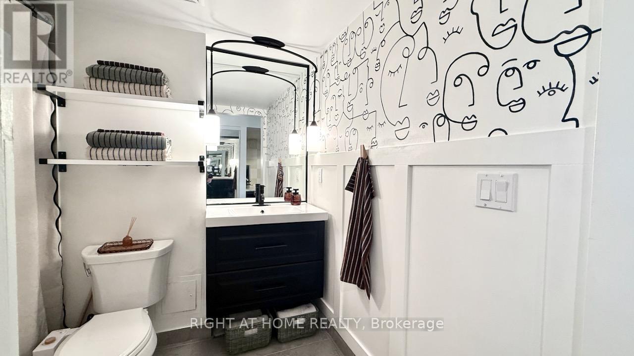 656 - 209 Fort York Boulevard S Property Photo 9
